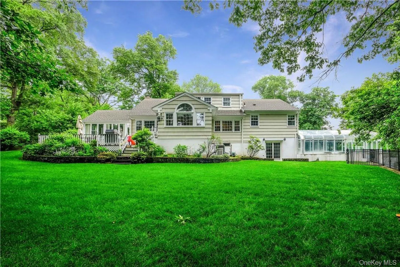 4 Iroquois Trail, Harrison, NY, 4 Bedrooms Bedrooms, 11 Rooms Rooms,3 BathroomsBathrooms,Residential Lease,For Rent,Iroquois,0,KEY1006421 4 Iroquois Trail, Harrison, NY, 4 Bedrooms Bedrooms, 11 Rooms Rooms,3 BathroomsBathrooms,Residential Lease,For Rent,Iroquois,0,KEY1006421