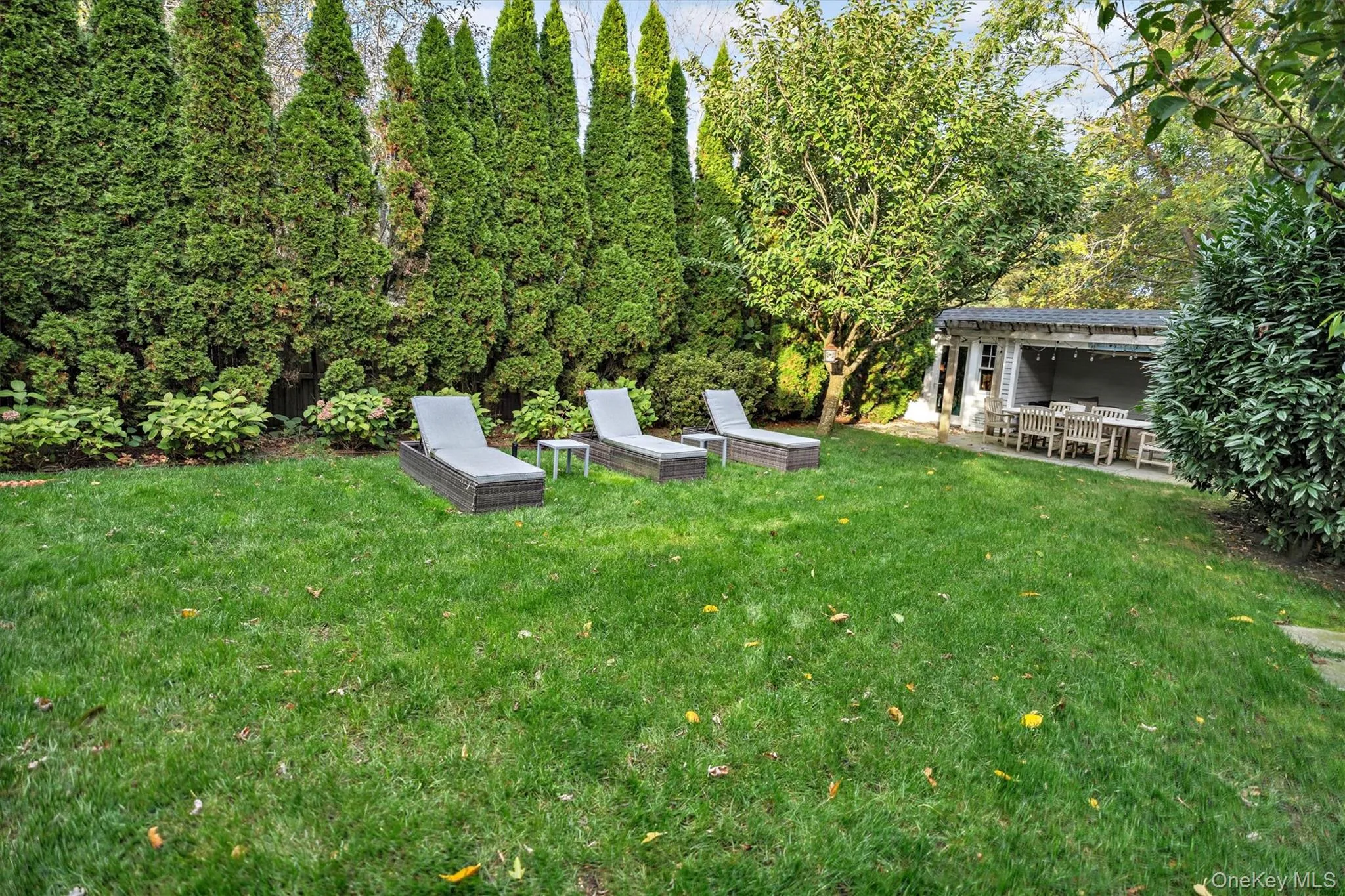 188 Country Road, Southampton, NY, 3 Bedrooms Bedrooms, 6 Rooms Rooms,2 BathroomsBathrooms,Residential,For Rent,Country,0,1006425 188 Country Road, Southampton, NY, 3 Bedrooms Bedrooms, 6 Rooms Rooms,2 BathroomsBathrooms,Residential,For Rent,Country,0,1006425
