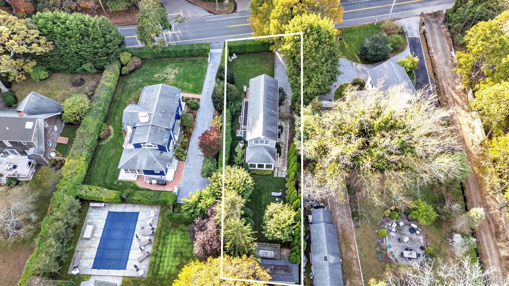 188 Country Road, Southampton, NY, 3 Bedrooms Bedrooms, 6 Rooms Rooms,2 BathroomsBathrooms,Residential,For Rent,Country,0,1006425 188 Country Road, Southampton, NY, 3 Bedrooms Bedrooms, 6 Rooms Rooms,2 BathroomsBathrooms,Residential,For Rent,Country,0,1006425