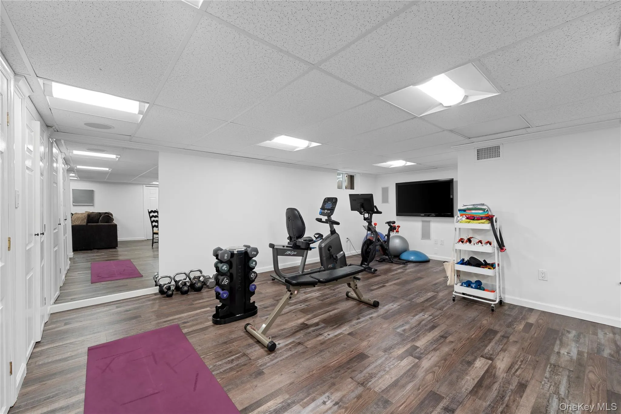 FULL BASEMENT FULL BASEMENT