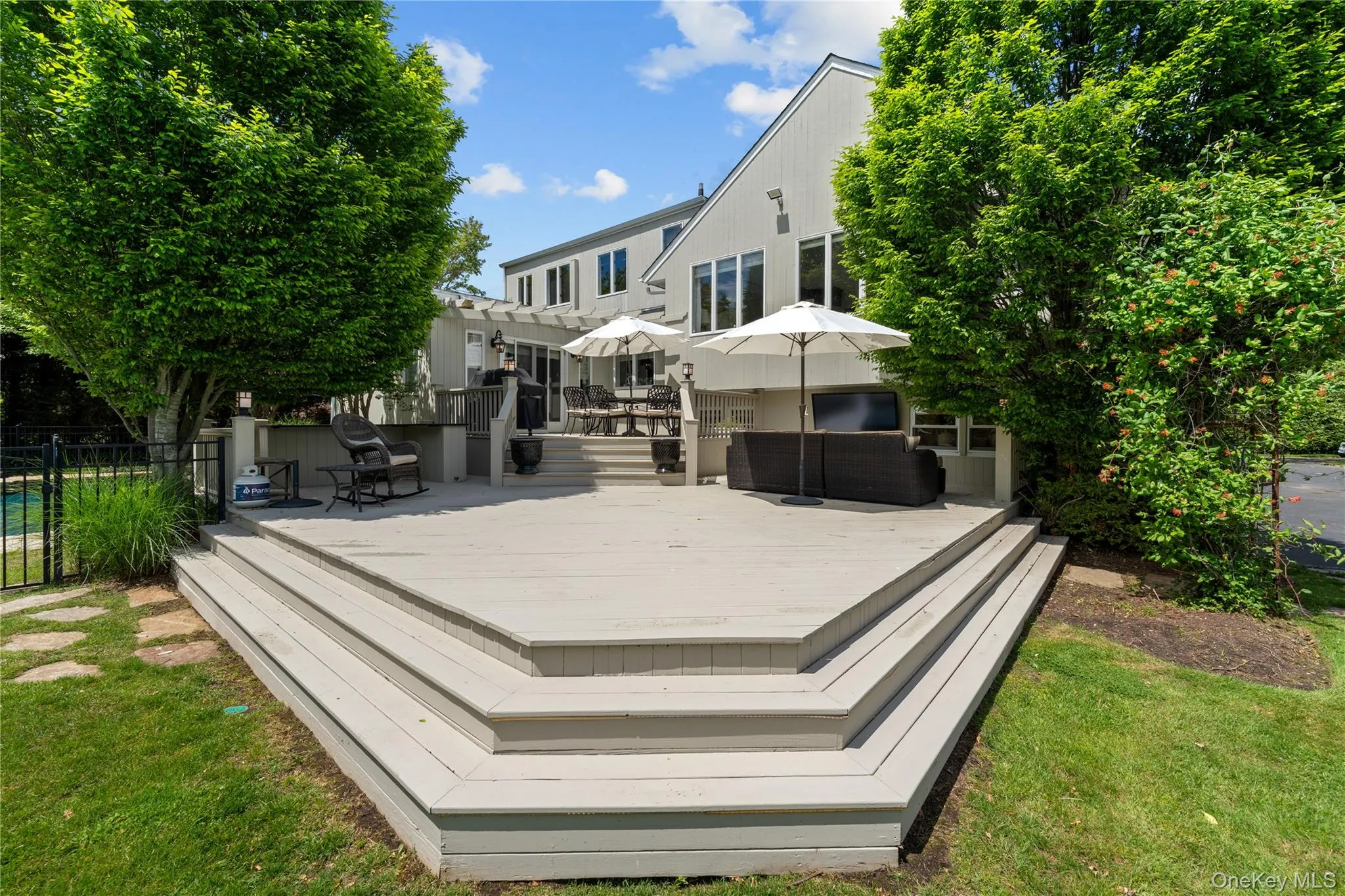 11 Hickory Road, Hempstead, NY, 5 Bedrooms Bedrooms, 9 Rooms Rooms,3 BathroomsBathrooms,Residential,For Rent,Hickory,0,1006426 11 Hickory Road, Hempstead, NY, 5 Bedrooms Bedrooms, 9 Rooms Rooms,3 BathroomsBathrooms,Residential,For Rent,Hickory,0,1006426