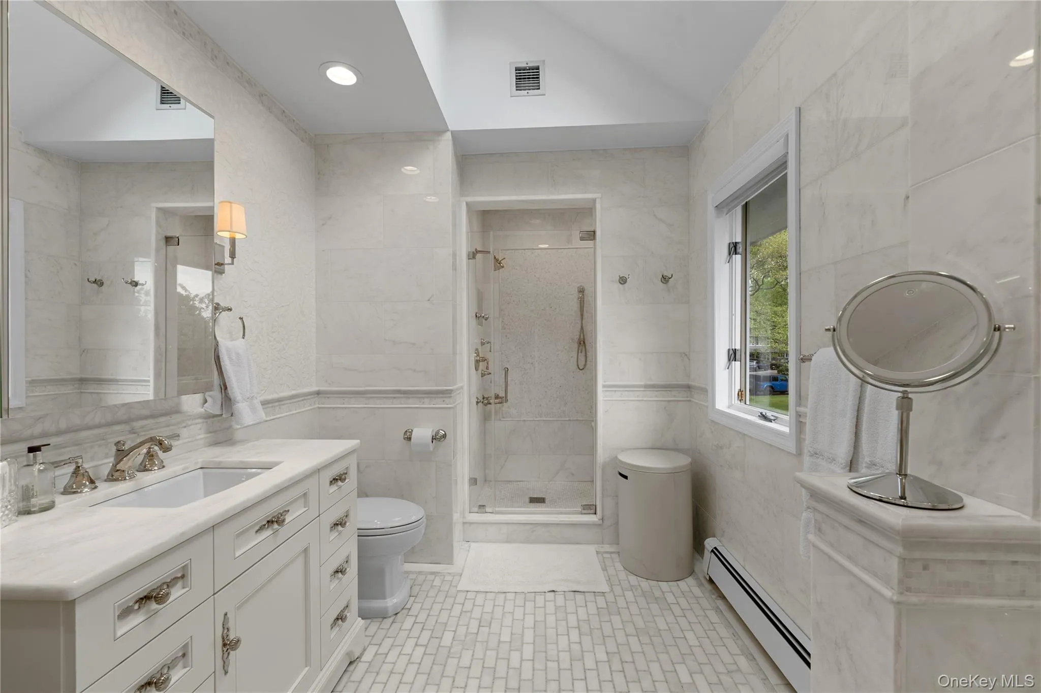 11 Hickory Road, Hempstead, NY, 5 Bedrooms Bedrooms, 9 Rooms Rooms,3 BathroomsBathrooms,Residential,For Rent,Hickory,0,1006426 11 Hickory Road, Hempstead, NY, 5 Bedrooms Bedrooms, 9 Rooms Rooms,3 BathroomsBathrooms,Residential,For Rent,Hickory,0,1006426
