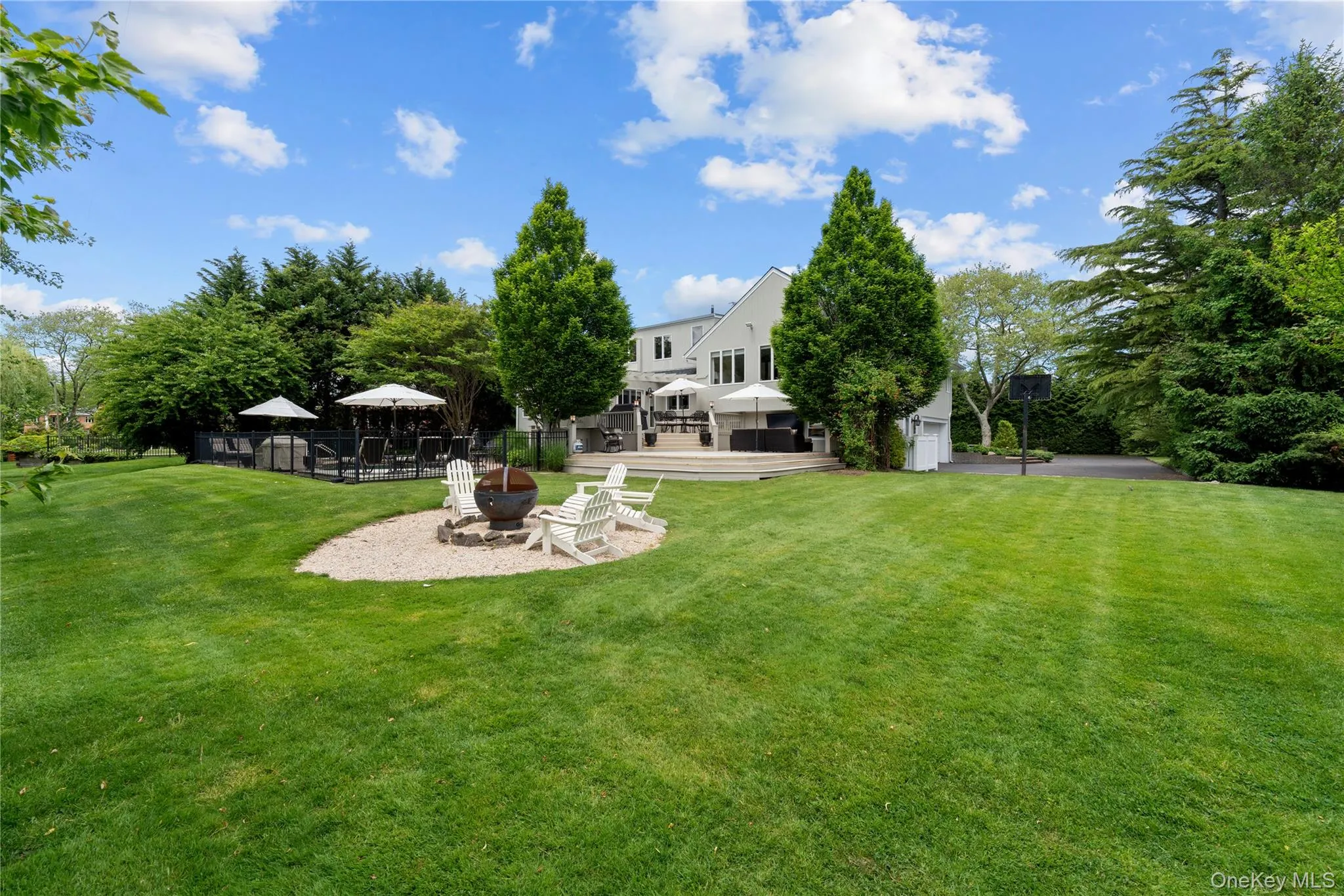 11 Hickory Road, Hempstead, NY, 5 Bedrooms Bedrooms, 9 Rooms Rooms,3 BathroomsBathrooms,Residential,For Rent,Hickory,0,1006426 11 Hickory Road, Hempstead, NY, 5 Bedrooms Bedrooms, 9 Rooms Rooms,3 BathroomsBathrooms,Residential,For Rent,Hickory,0,1006426