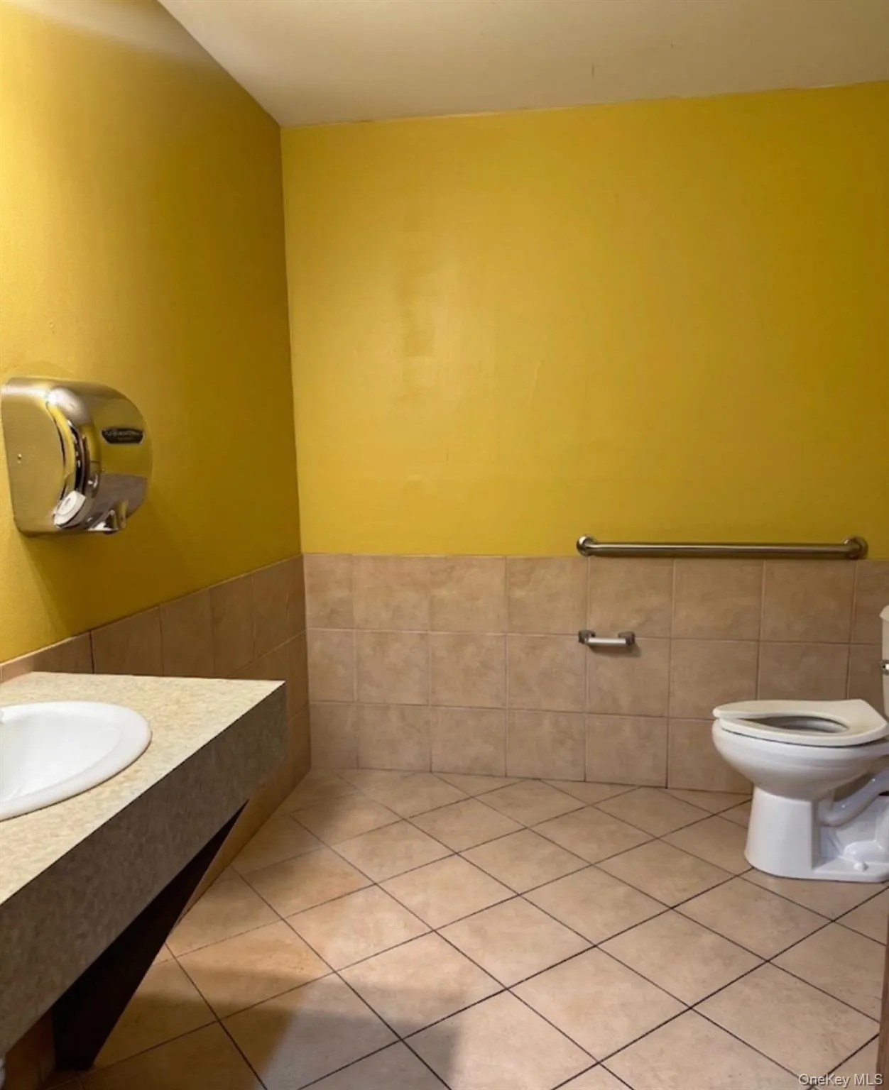 241-08 140th Ave, New York, NY, ,Commercial Lease,For Rent,Ave,0,1006431 241-08 140th Ave, New York, NY, ,Commercial Lease,For Rent,Ave,0,1006431