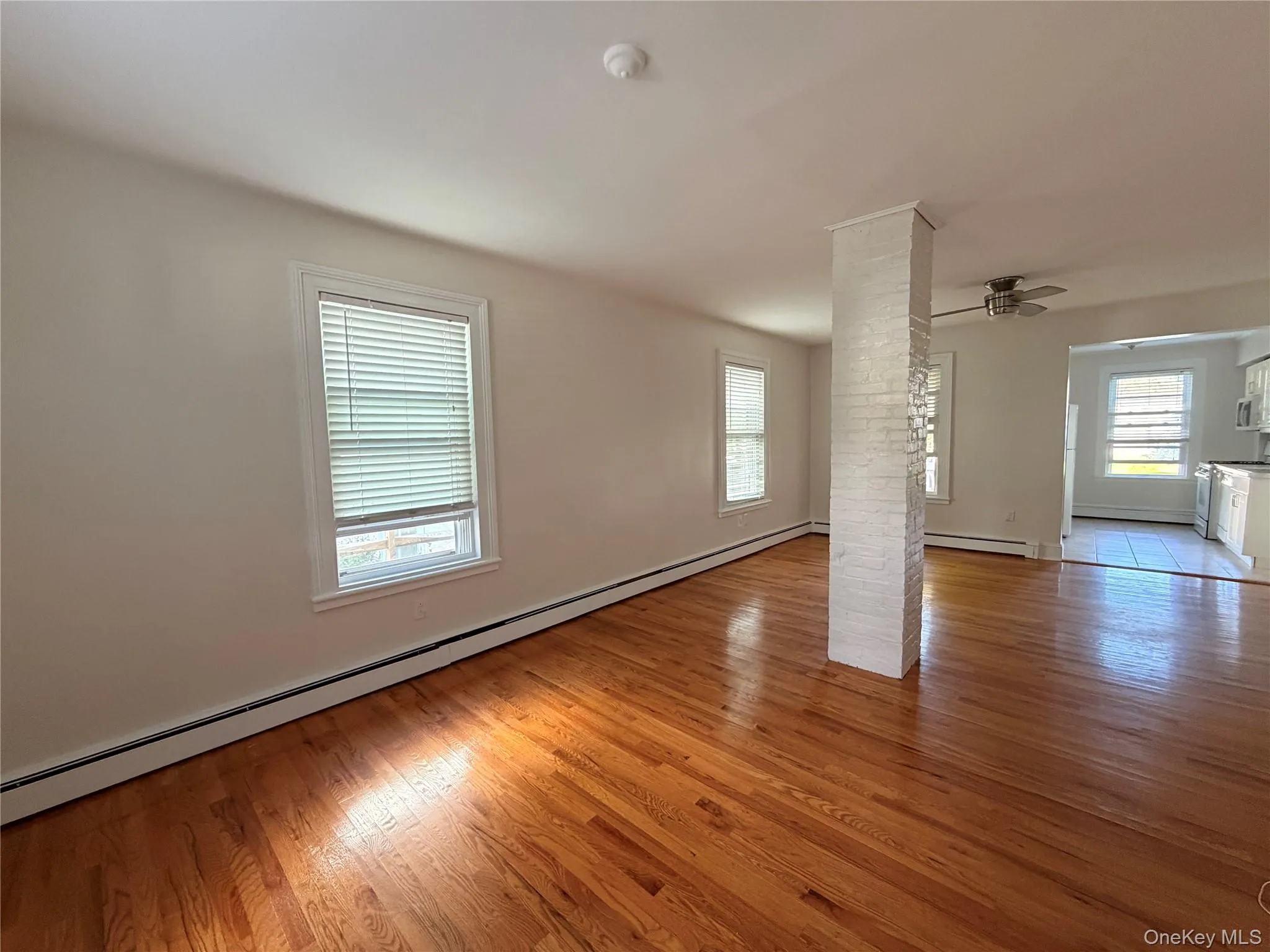 13-15 Cherry Avenue, Cornwall, NY, 2 Bedrooms Bedrooms, 5 Rooms Rooms,1 BathroomBathrooms,Residential Lease,For Rent,Cherry,0,1006432 13-15 Cherry Avenue, Cornwall, NY, 2 Bedrooms Bedrooms, 5 Rooms Rooms,1 BathroomBathrooms,Residential Lease,For Rent,Cherry,0,1006432