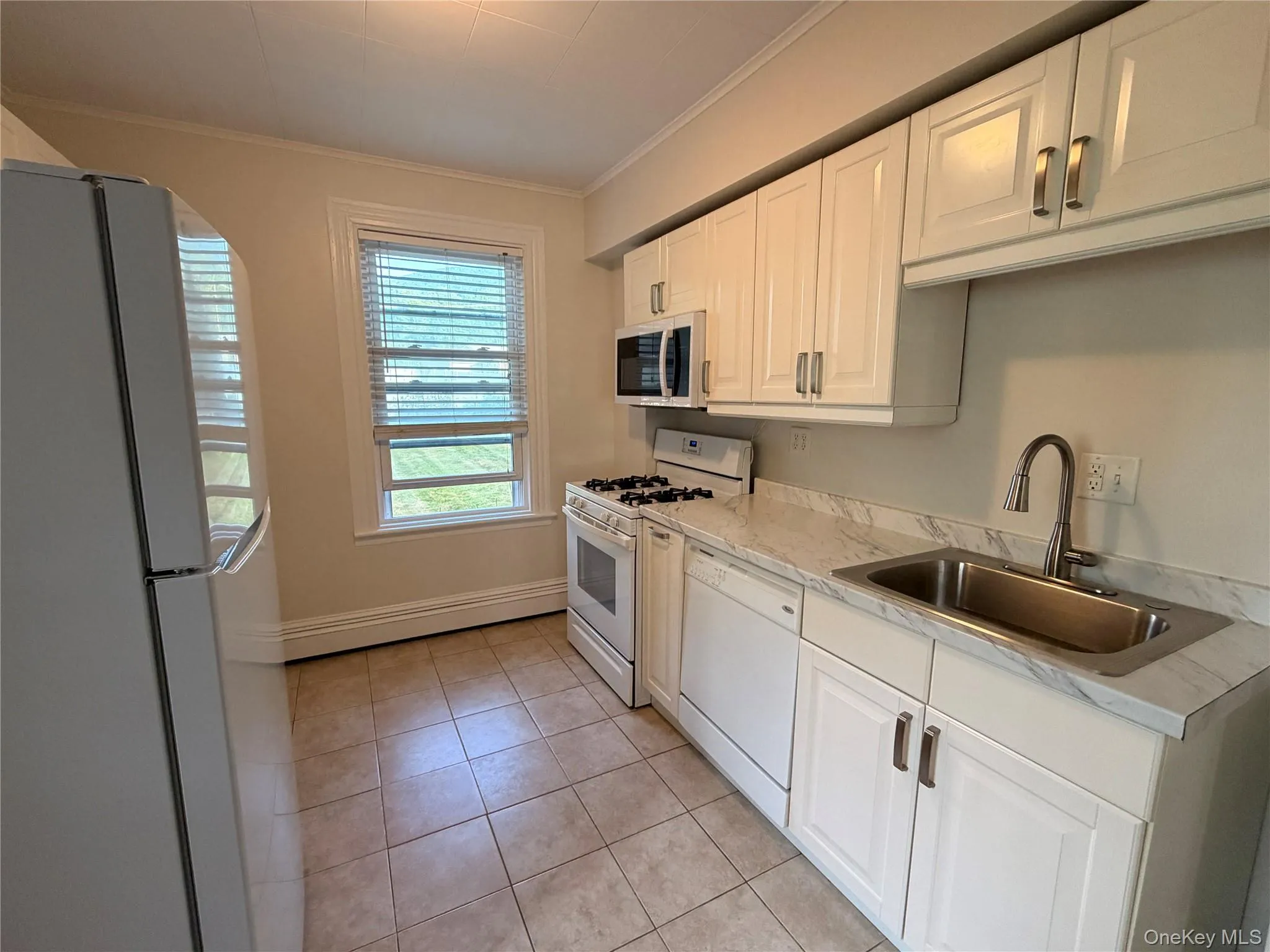13-15 Cherry Avenue, Cornwall, NY, 2 Bedrooms Bedrooms, 5 Rooms Rooms,1 BathroomBathrooms,Residential Lease,For Rent,Cherry,0,1006432 13-15 Cherry Avenue, Cornwall, NY, 2 Bedrooms Bedrooms, 5 Rooms Rooms,1 BathroomBathrooms,Residential Lease,For Rent,Cherry,0,1006432
