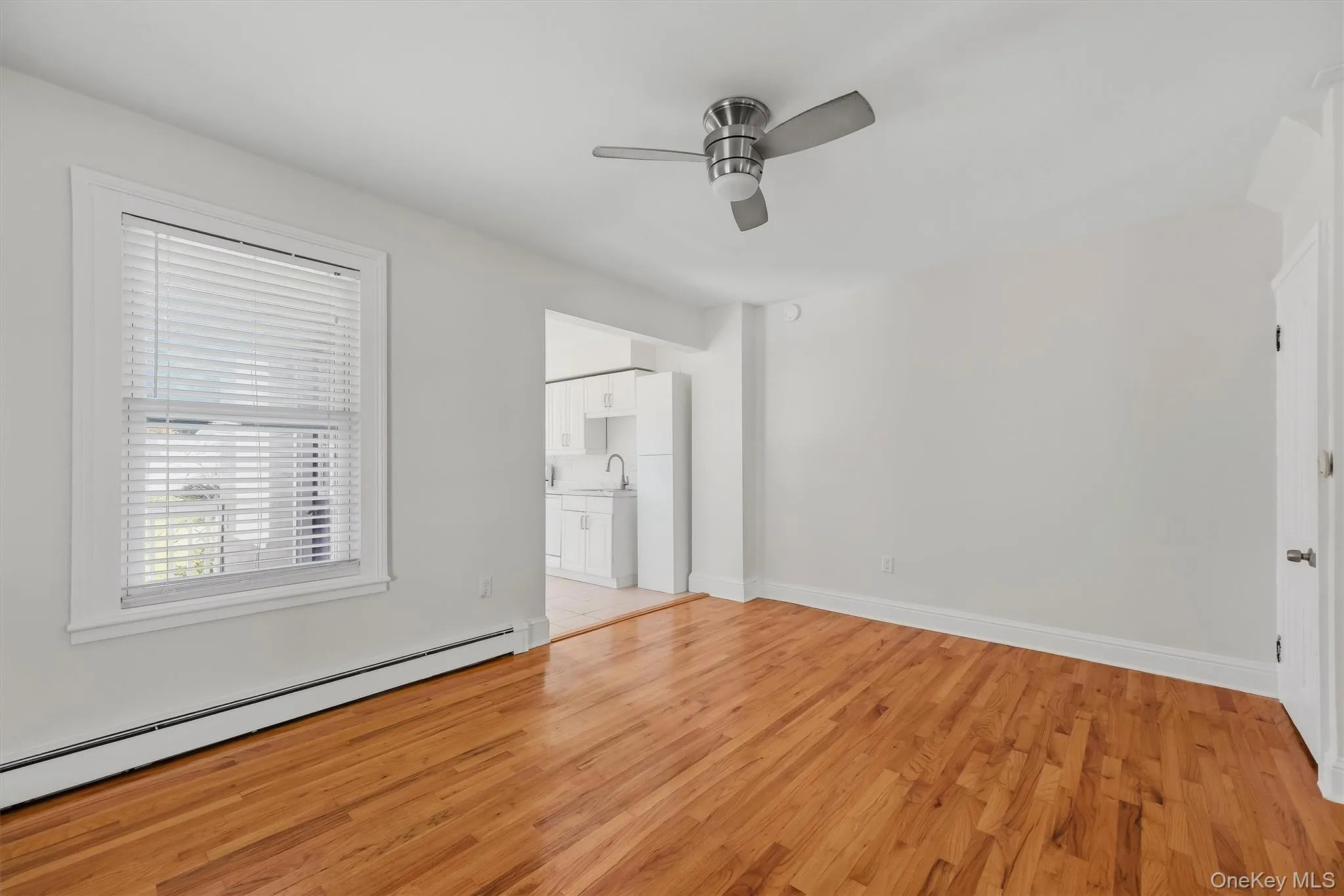 13-15 Cherry Avenue, Cornwall, NY, 2 Bedroom Bedrooms, 5 Room Rooms,1 BathroomBathrooms,Residential Lease,For Rent,Cherry,0,1006432 13-15 Cherry Avenue, Cornwall, NY, 2 Bedroom Bedrooms, 5 Room Rooms,1 BathroomBathrooms,Residential Lease,For Rent,Cherry,0,1006432
