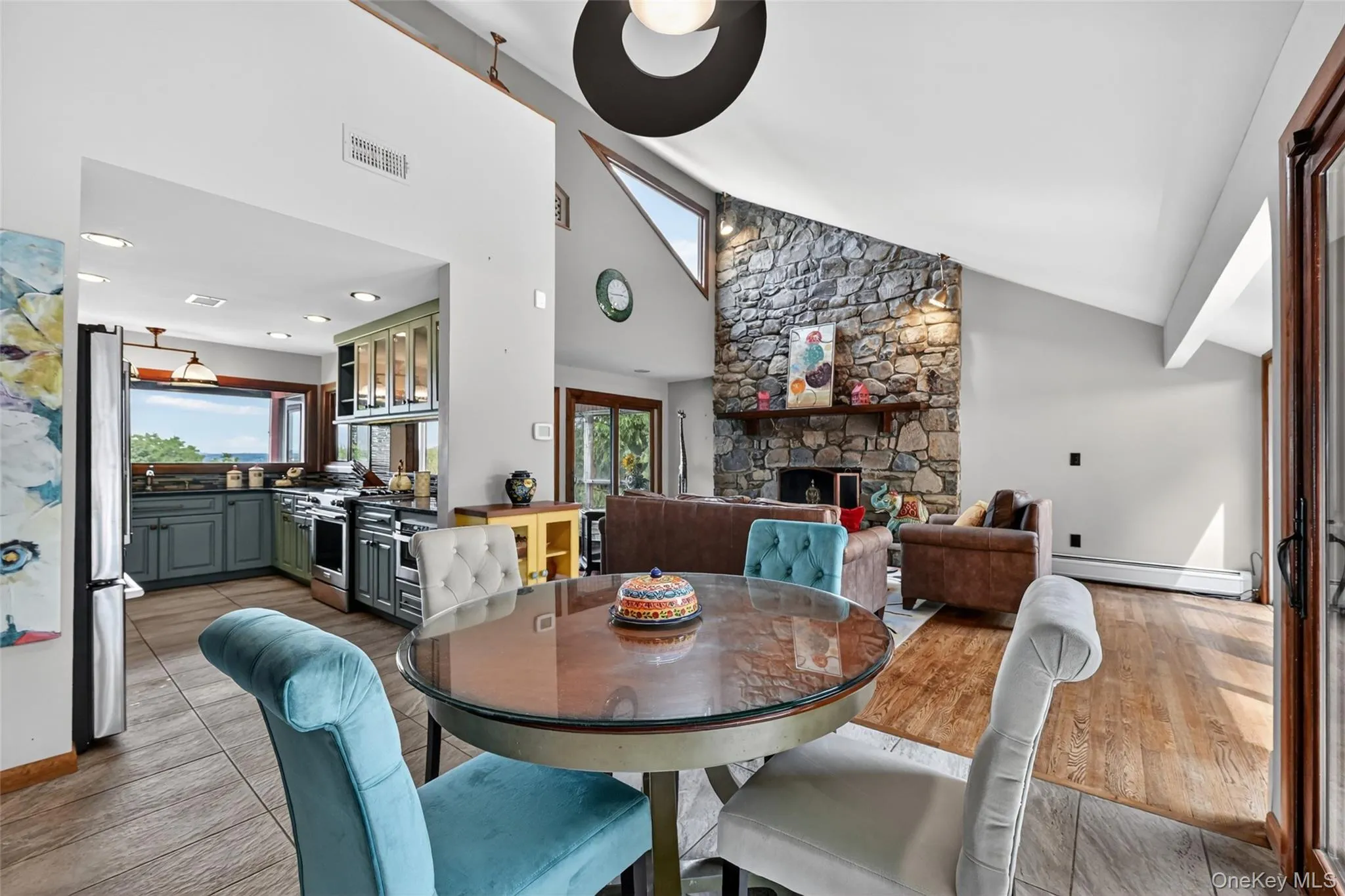 4 Grandview Avenue, Cornwall, NY, 4 Bedrooms Bedrooms, 15 Rooms Rooms,3 BathroomsBathrooms,Residential,For Rent,Grandview,0,1006454 4 Grandview Avenue, Cornwall, NY, 4 Bedrooms Bedrooms, 15 Rooms Rooms,3 BathroomsBathrooms,Residential,For Rent,Grandview,0,1006454