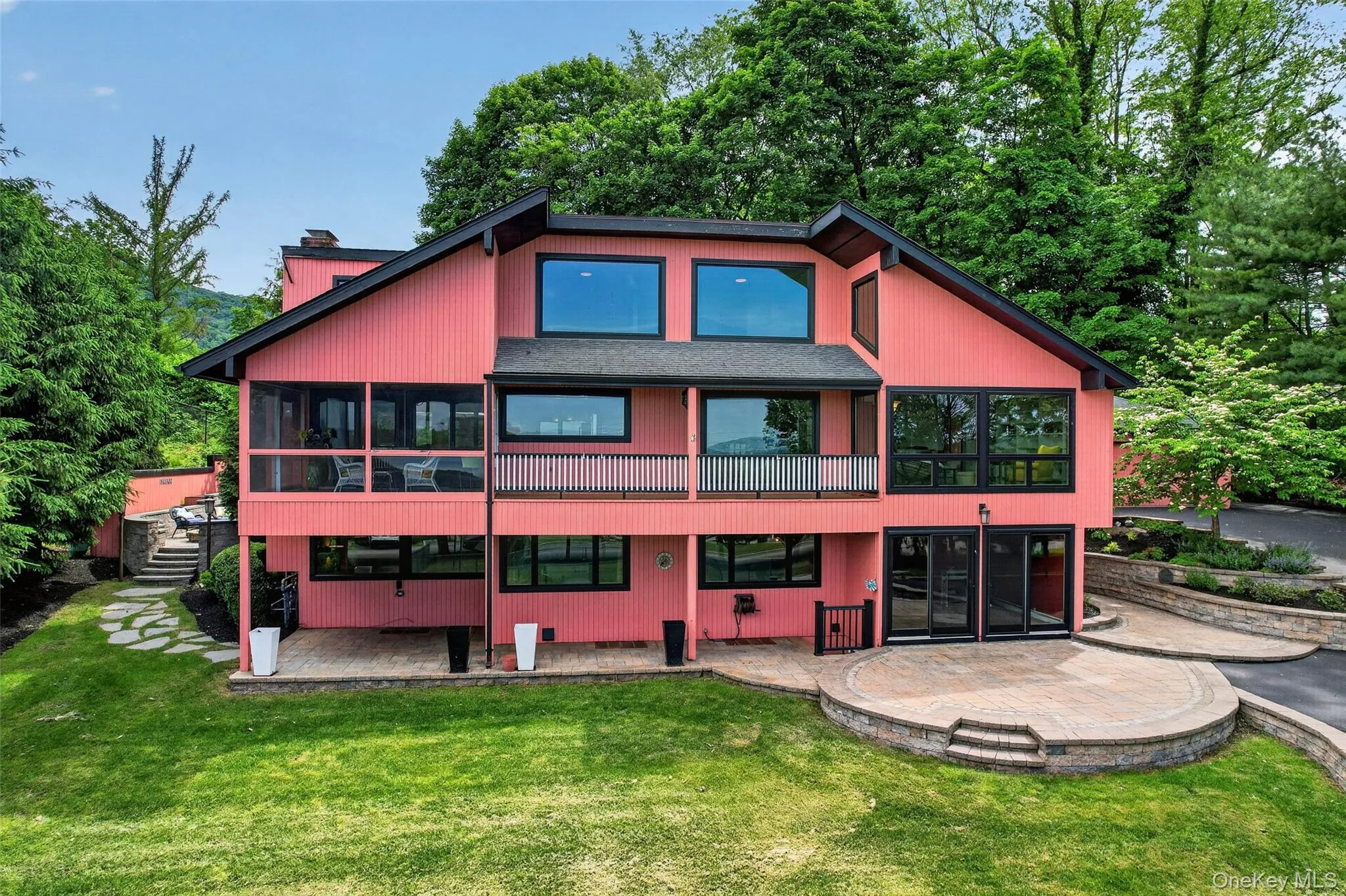 4 Grandview Avenue, Cornwall, NY, 4 Bedrooms Bedrooms, 15 Rooms Rooms,3 BathroomsBathrooms,Residential,For Rent,Grandview,0,1006454 4 Grandview Avenue, Cornwall, NY, 4 Bedrooms Bedrooms, 15 Rooms Rooms,3 BathroomsBathrooms,Residential,For Rent,Grandview,0,1006454