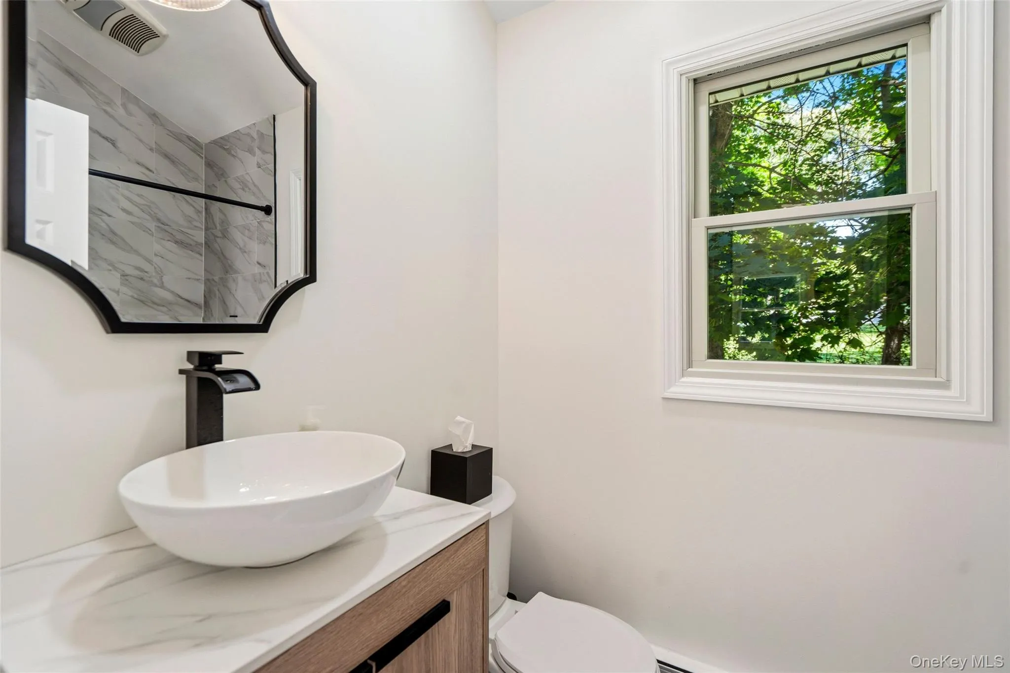 280 Holbrook Road, Brookhaven, NY, 5 Bedrooms Bedrooms, 7 Rooms Rooms,3 BathroomsBathrooms,Residential,For Rent,Holbrook,0,1006465 280 Holbrook Road, Brookhaven, NY, 5 Bedrooms Bedrooms, 7 Rooms Rooms,3 BathroomsBathrooms,Residential,For Rent,Holbrook,0,1006465