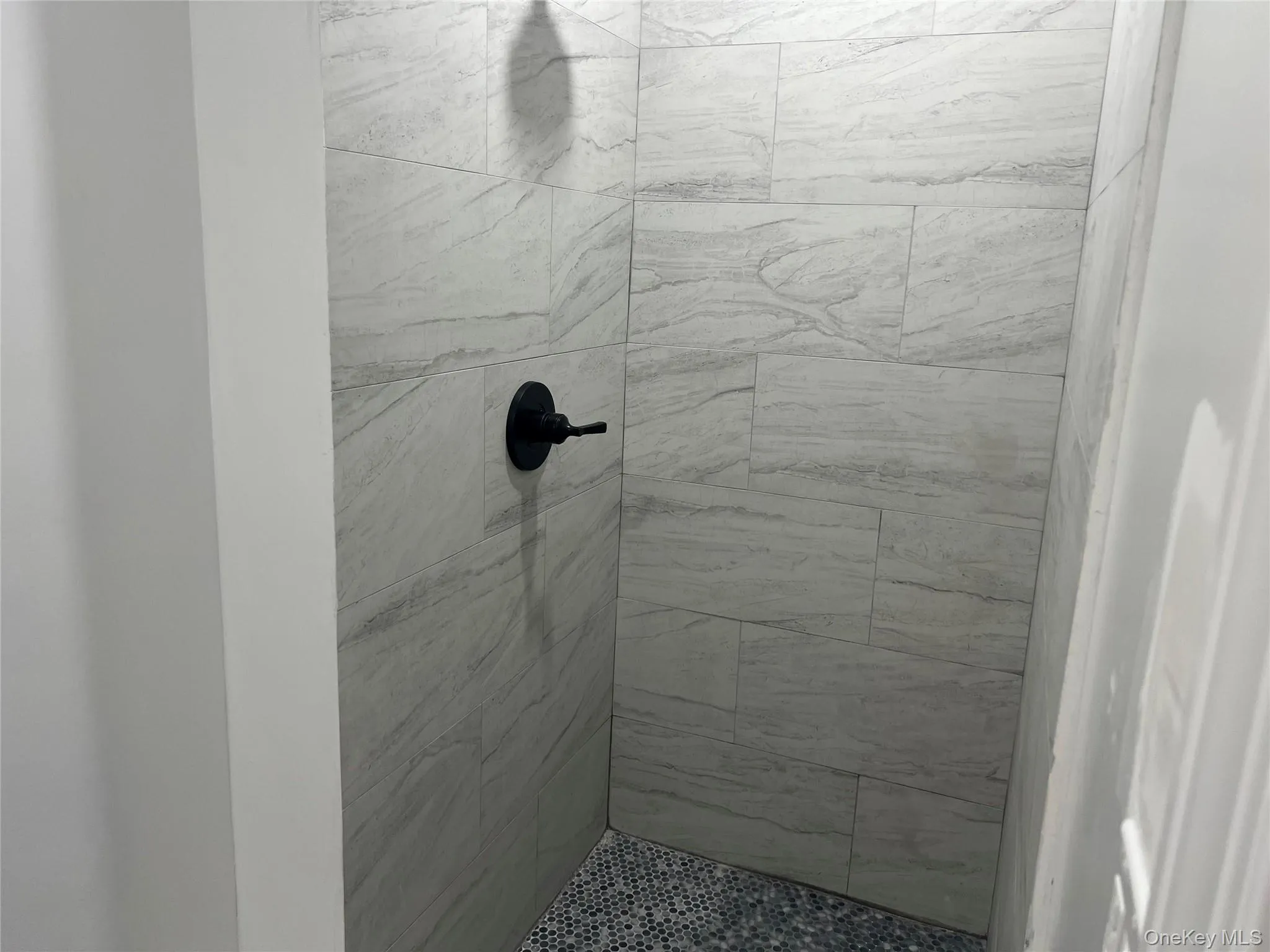 817 Onderdonk Avenue, New York, NY, 2 Bedrooms Bedrooms, 5 Rooms Rooms,2 BathroomsBathrooms,Residential Lease,For Rent,Onderdonk,0,1006475 817 Onderdonk Avenue, New York, NY, 2 Bedrooms Bedrooms, 5 Rooms Rooms,2 BathroomsBathrooms,Residential Lease,For Rent,Onderdonk,0,1006475