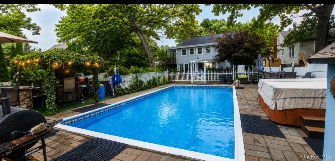 64 Crestwood Boulevard, Poughkeepsie (town), NY, 3 Bedrooms Bedrooms, 7 Rooms Rooms,1 BathroomBathrooms,Residential,For Rent,Crestwood,0,1006478 64 Crestwood Boulevard, Poughkeepsie (town), NY, 3 Bedrooms Bedrooms, 7 Rooms Rooms,1 BathroomBathrooms,Residential,For Rent,Crestwood,0,1006478
