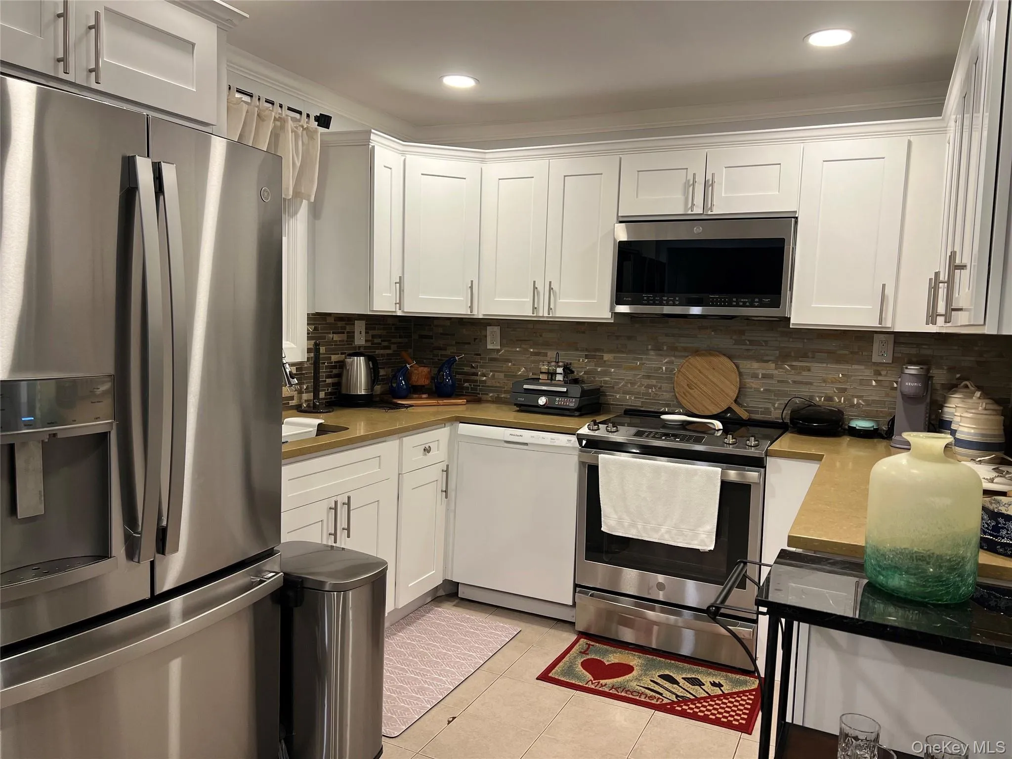 11 Washington Avenue, Brookhaven, NY, 4 Bedrooms Bedrooms, 5 Rooms Rooms,2 BathroomsBathrooms,Residential Lease,For Rent,Washington,0,1006484 11 Washington Avenue, Brookhaven, NY, 4 Bedrooms Bedrooms, 5 Rooms Rooms,2 BathroomsBathrooms,Residential Lease,For Rent,Washington,0,1006484