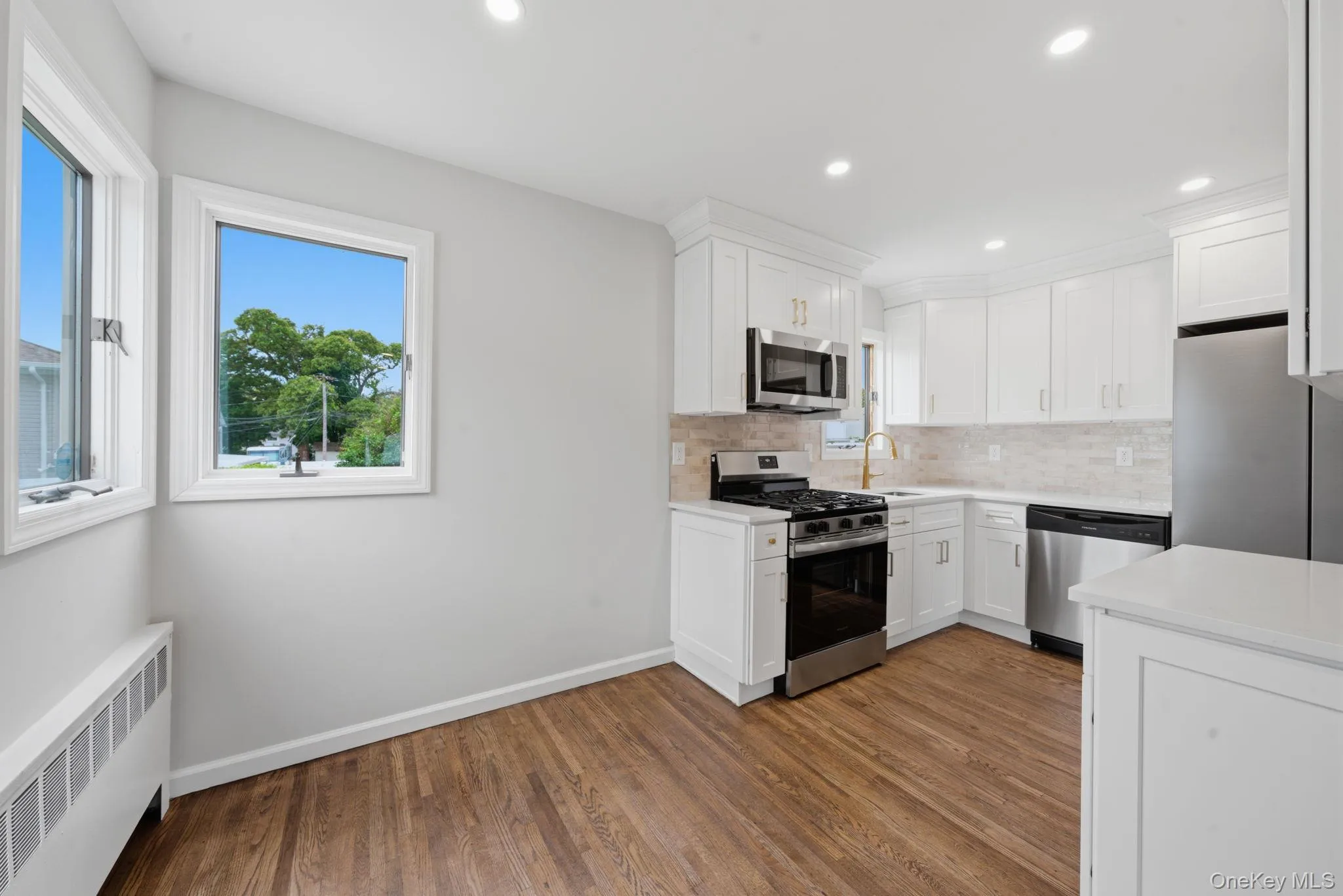 986 Cayuga Road, Hempstead, NY, 4 Bedrooms Bedrooms, 6 Rooms Rooms,2 BathroomsBathrooms,Residential,For Rent,Cayuga,0,1006486 986 Cayuga Road, Hempstead, NY, 4 Bedrooms Bedrooms, 6 Rooms Rooms,2 BathroomsBathrooms,Residential,For Rent,Cayuga,0,1006486