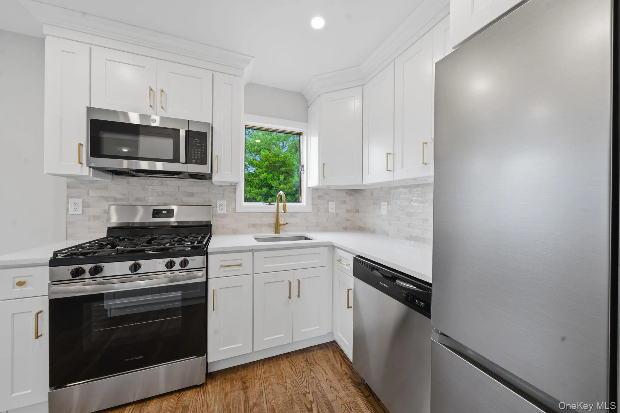 986 Cayuga Road, Hempstead, NY, 4 Bedrooms Bedrooms, 6 Rooms Rooms,2 BathroomsBathrooms,Residential,For Rent,Cayuga,0,1006486 986 Cayuga Road, Hempstead, NY, 4 Bedrooms Bedrooms, 6 Rooms Rooms,2 BathroomsBathrooms,Residential,For Rent,Cayuga,0,1006486
