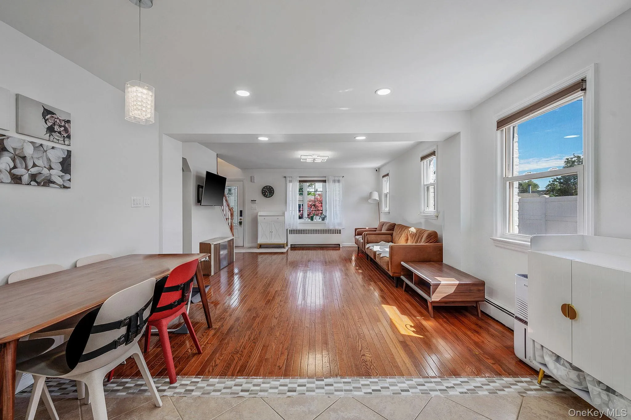 2454 Jefferson Street, Hempstead, NY, 3 Bedrooms Bedrooms, 6 Rooms Rooms,3 BathroomsBathrooms,Residential,For Rent,Jefferson,0,1006488 2454 Jefferson Street, Hempstead, NY, 3 Bedrooms Bedrooms, 6 Rooms Rooms,3 BathroomsBathrooms,Residential,For Rent,Jefferson,0,1006488