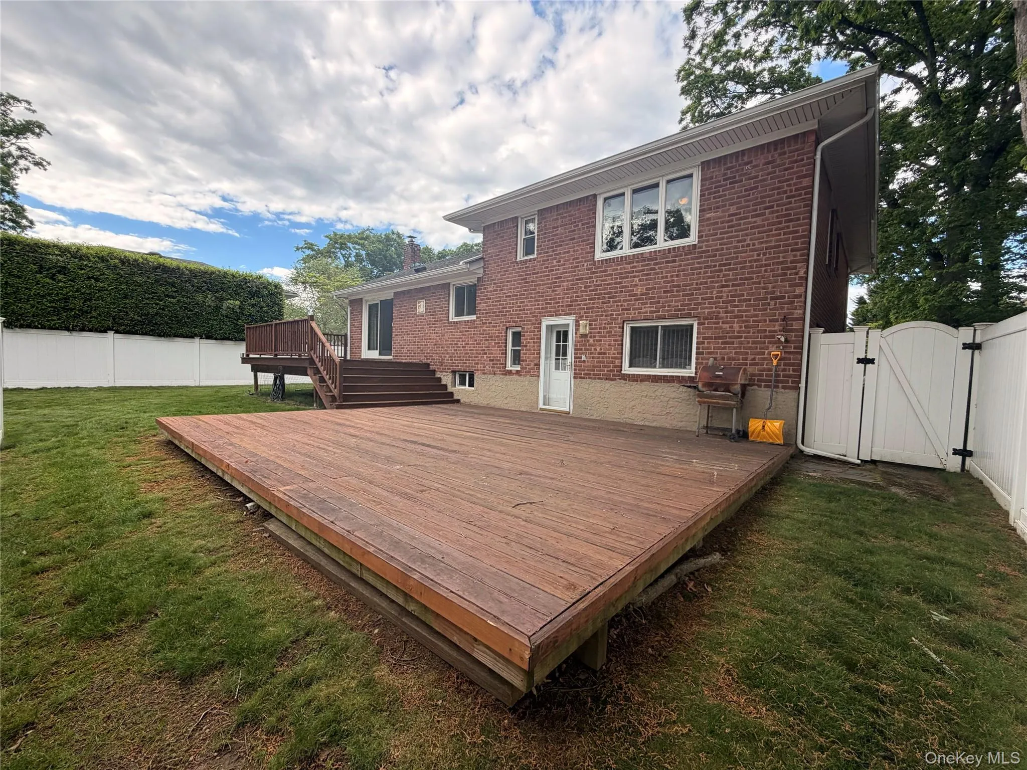 748 Leslie Lane, Hempstead, NY, 3 Bedrooms Bedrooms, 7 Rooms Rooms,2 BathroomsBathrooms,Residential Lease,For Rent,Leslie,0,1006493 748 Leslie Lane, Hempstead, NY, 3 Bedrooms Bedrooms, 7 Rooms Rooms,2 BathroomsBathrooms,Residential Lease,For Rent,Leslie,0,1006493