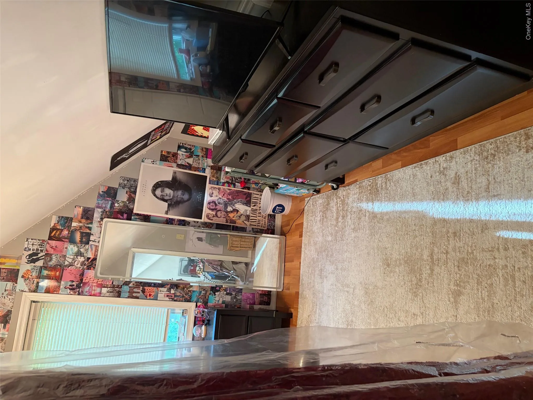 8 Johnson Place, Hempstead, NY, 3 Bedrooms Bedrooms, 6 Rooms Rooms,1 BathroomBathrooms,Residential,For Rent,Johnson,0,1006494 8 Johnson Place, Hempstead, NY, 3 Bedrooms Bedrooms, 6 Rooms Rooms,1 BathroomBathrooms,Residential,For Rent,Johnson,0,1006494