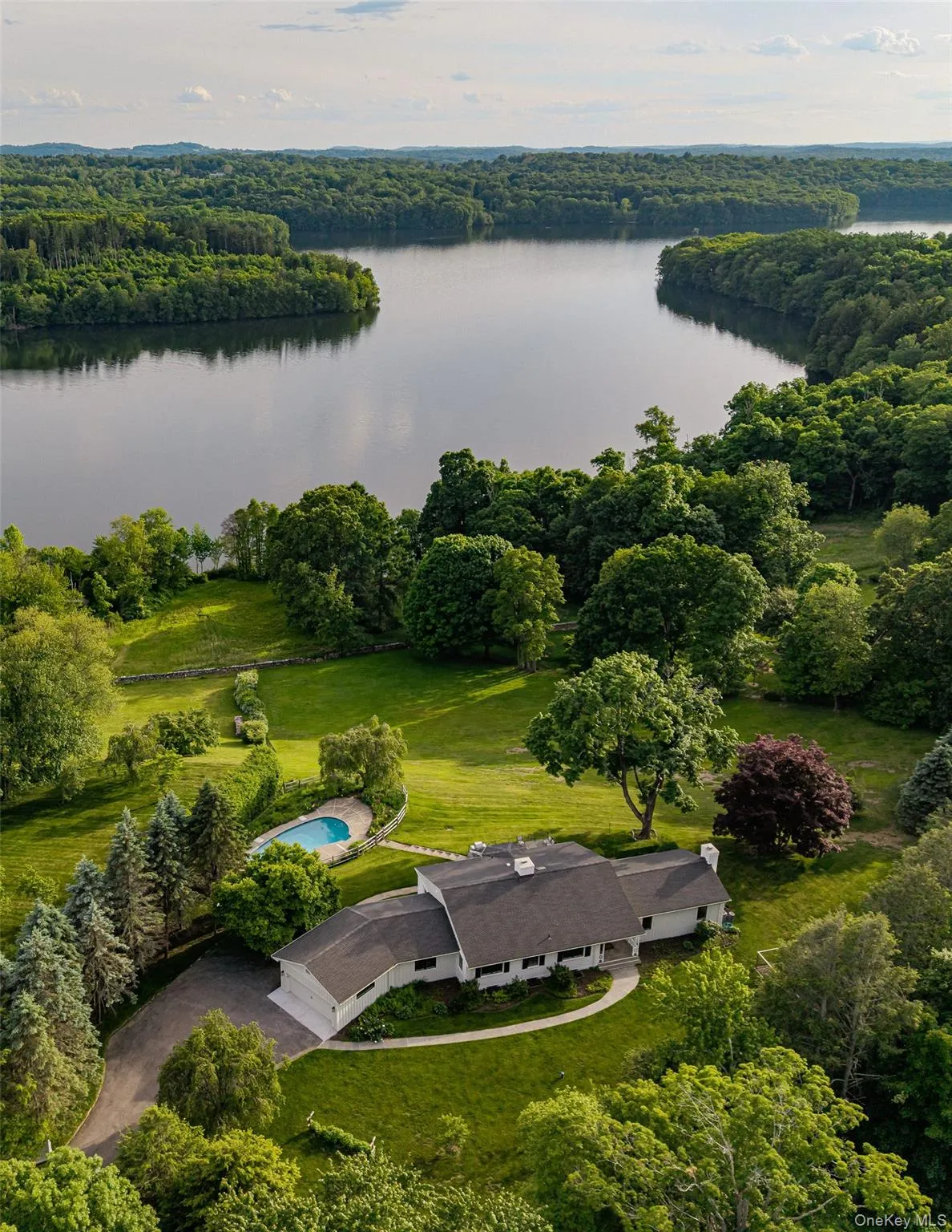5 Old Cross River Road, Bedford, NY, 3 Bedrooms Bedrooms, 7 Rooms Rooms,2 BathroomsBathrooms,Residential,For Rent,Old Cross River,0,1006495 5 Old Cross River Road, Bedford, NY, 3 Bedrooms Bedrooms, 7 Rooms Rooms,2 BathroomsBathrooms,Residential,For Rent,Old Cross River,0,1006495