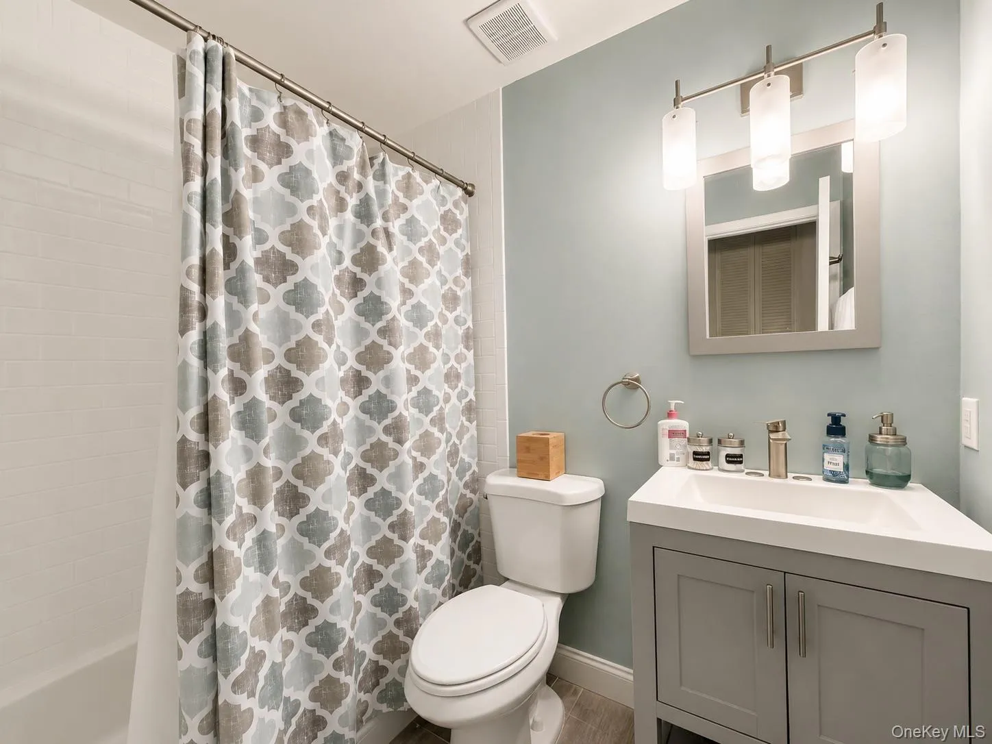201 Birchwood Road, Brookhaven, NY, 2 Bedrooms Bedrooms, 5 Rooms Rooms,2 BathroomsBathrooms,Residential Lease,For Rent,Birchwood,0,1006496 201 Birchwood Road, Brookhaven, NY, 2 Bedrooms Bedrooms, 5 Rooms Rooms,2 BathroomsBathrooms,Residential Lease,For Rent,Birchwood,0,1006496