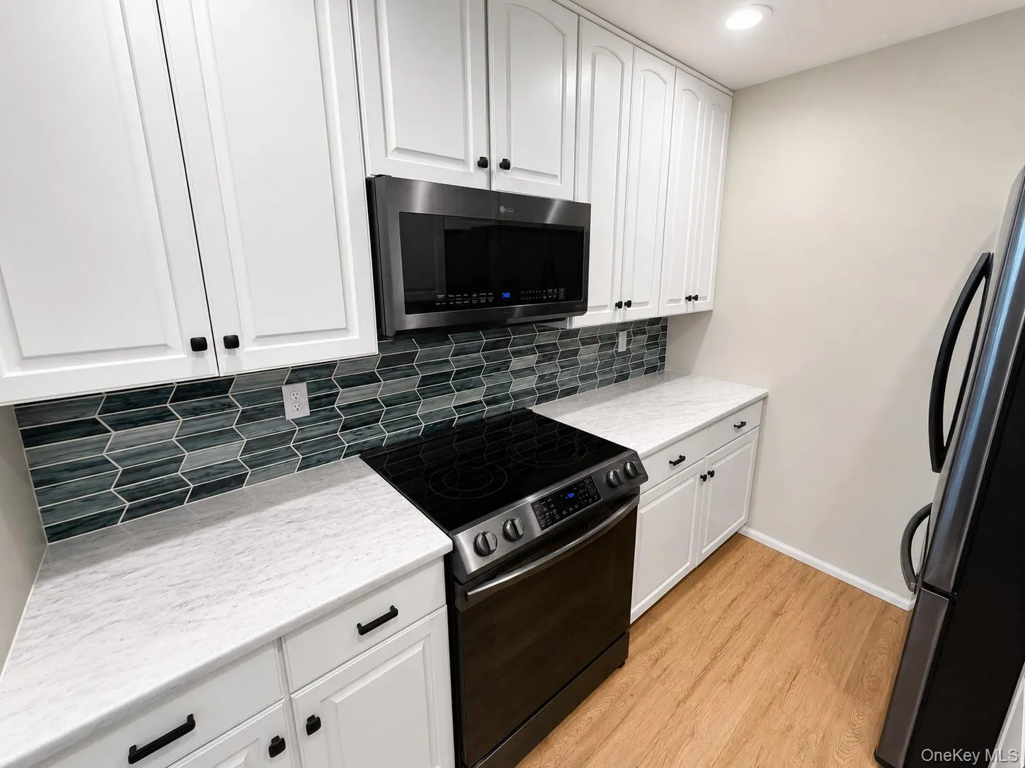 201 Birchwood Road, Brookhaven, NY, 2 Bedrooms Bedrooms, 5 Rooms Rooms,2 BathroomsBathrooms,Residential Lease,For Rent,Birchwood,0,1006496 201 Birchwood Road, Brookhaven, NY, 2 Bedrooms Bedrooms, 5 Rooms Rooms,2 BathroomsBathrooms,Residential Lease,For Rent,Birchwood,0,1006496