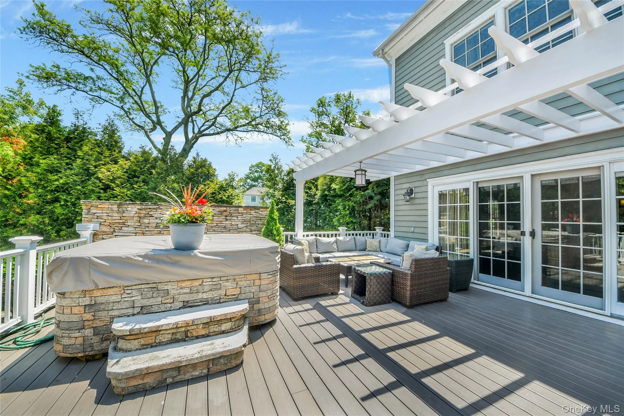 4 Griffen Drive, Mamaroneck, NY, 5 Bedrooms Bedrooms, 11 Rooms Rooms,4 BathroomsBathrooms,Residential,For Rent,Griffen,0,1006497 4 Griffen Drive, Mamaroneck, NY, 5 Bedrooms Bedrooms, 11 Rooms Rooms,4 BathroomsBathrooms,Residential,For Rent,Griffen,0,1006497