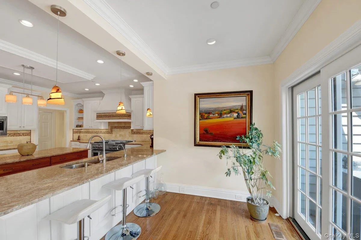 4 Griffen Drive, Mamaroneck, NY, 5 Bedrooms Bedrooms, 11 Rooms Rooms,4 BathroomsBathrooms,Residential,For Rent,Griffen,0,1006497 4 Griffen Drive, Mamaroneck, NY, 5 Bedrooms Bedrooms, 11 Rooms Rooms,4 BathroomsBathrooms,Residential,For Rent,Griffen,0,1006497