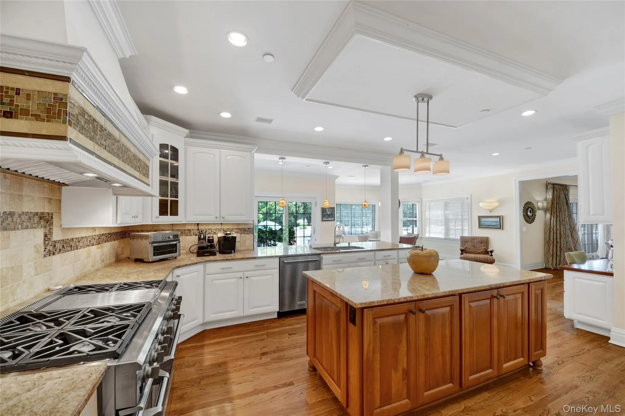 4 Griffen Drive, Mamaroneck, NY, 5 Bedrooms Bedrooms, 11 Rooms Rooms,4 BathroomsBathrooms,Residential,For Rent,Griffen,0,1006497 4 Griffen Drive, Mamaroneck, NY, 5 Bedrooms Bedrooms, 11 Rooms Rooms,4 BathroomsBathrooms,Residential,For Rent,Griffen,0,1006497