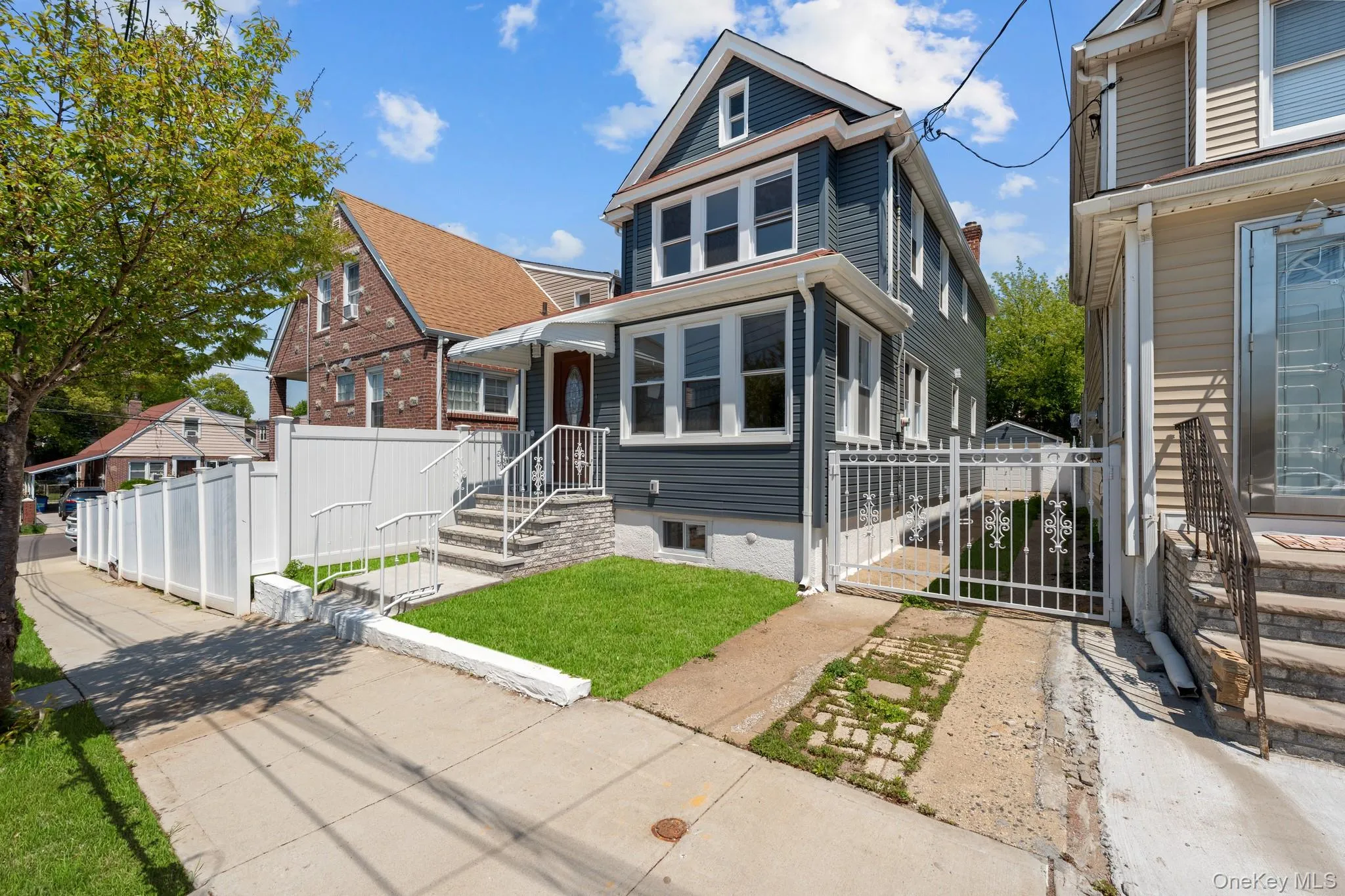 11633 192nd Street, New York, NY, 5 Bedrooms Bedrooms, 12 Rooms Rooms,3 BathroomsBathrooms,Residential,For Rent,192nd,0,1006501 11633 192nd Street, New York, NY, 5 Bedrooms Bedrooms, 12 Rooms Rooms,3 BathroomsBathrooms,Residential,For Rent,192nd,0,1006501