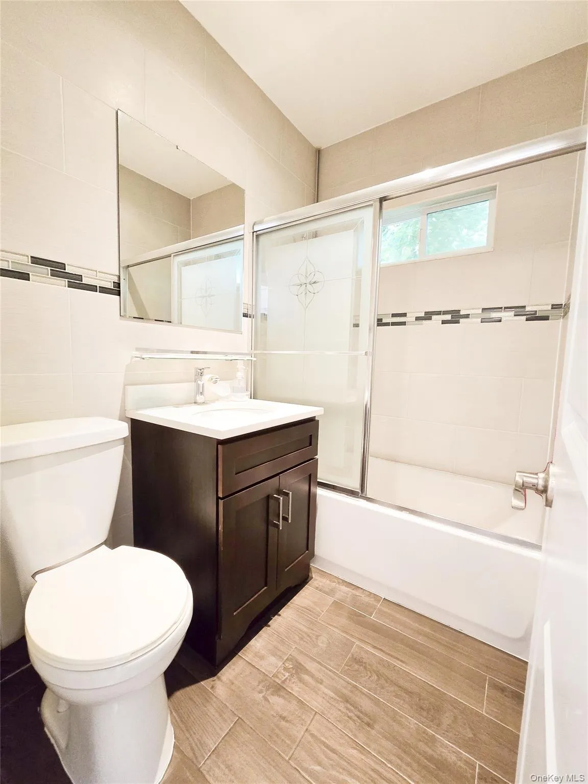 249 Cold Spring Road, Oyster Bay, NY, 5 Bedrooms Bedrooms, 8 Rooms Rooms,4 BathroomsBathrooms,Residential,For Rent,Cold Spring,0,1006505 249 Cold Spring Road, Oyster Bay, NY, 5 Bedrooms Bedrooms, 8 Rooms Rooms,4 BathroomsBathrooms,Residential,For Rent,Cold Spring,0,1006505