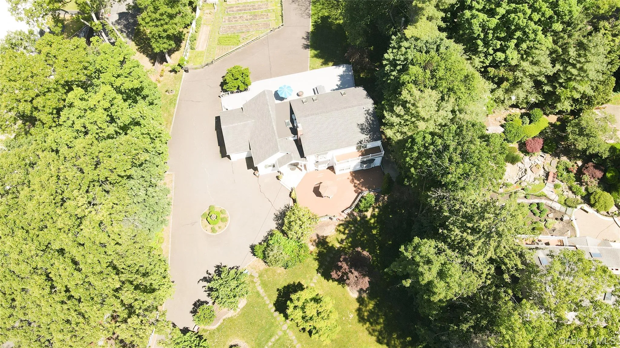 249 Cold Spring Road, Oyster Bay, NY, 5 Bedrooms Bedrooms, 8 Rooms Rooms,4 BathroomsBathrooms,Residential,For Rent,Cold Spring,0,1006505 249 Cold Spring Road, Oyster Bay, NY, 5 Bedrooms Bedrooms, 8 Rooms Rooms,4 BathroomsBathrooms,Residential,For Rent,Cold Spring,0,1006505