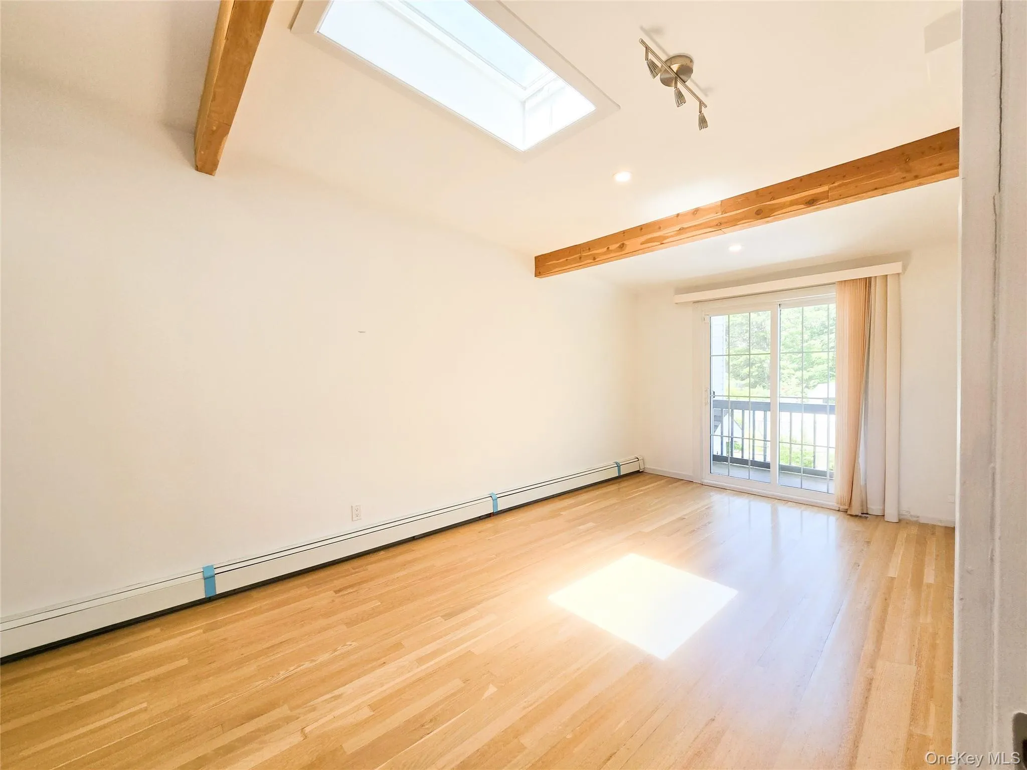 249 Cold Spring Road, Oyster Bay, NY, 5 Bedrooms Bedrooms, 8 Rooms Rooms,4 BathroomsBathrooms,Residential,For Rent,Cold Spring,0,1006505 249 Cold Spring Road, Oyster Bay, NY, 5 Bedrooms Bedrooms, 8 Rooms Rooms,4 BathroomsBathrooms,Residential,For Rent,Cold Spring,0,1006505
