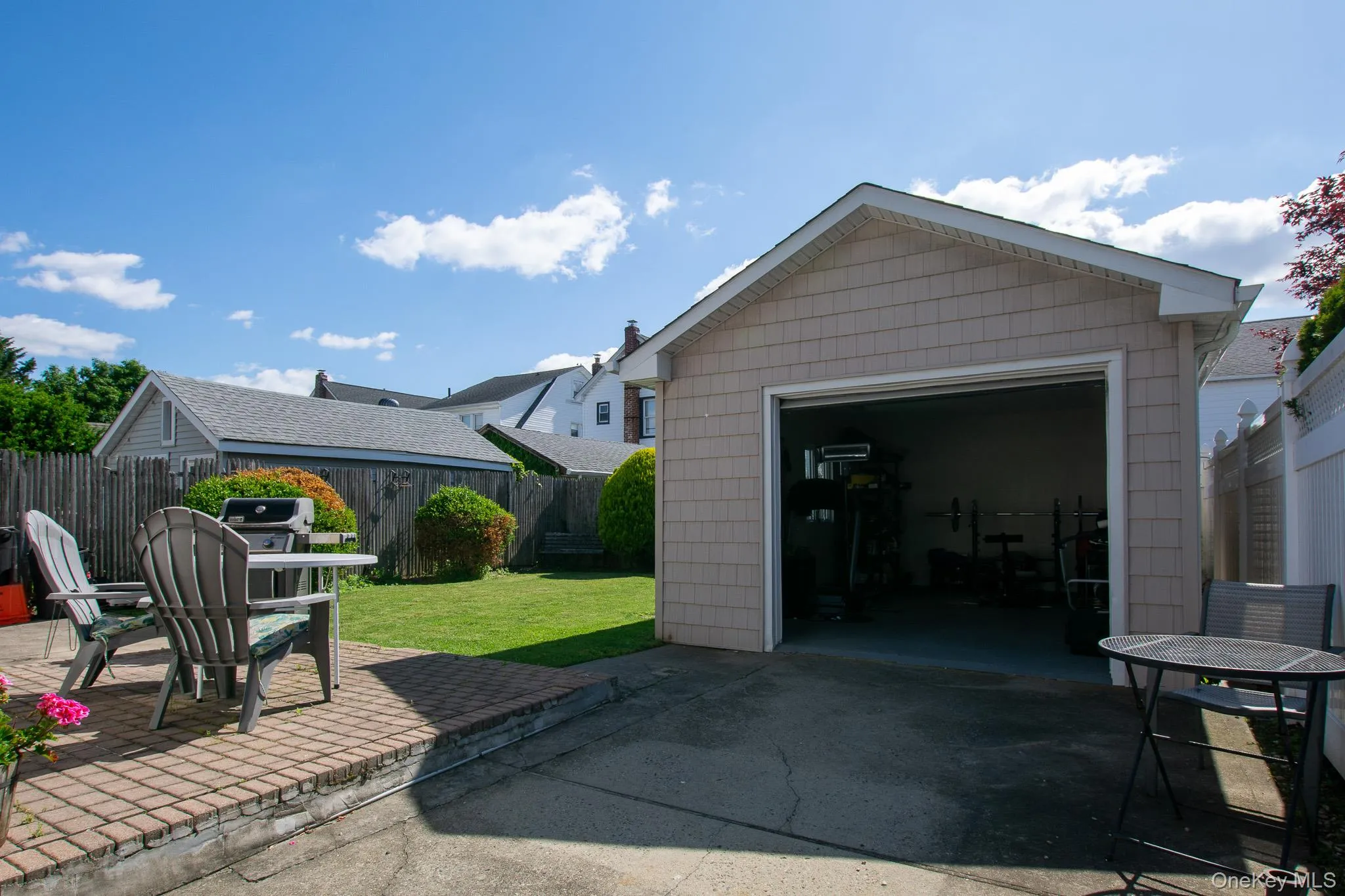 51 Hoffman Street, Hempstead, NY, 3 Bedrooms Bedrooms, 7 Rooms Rooms,2 BathroomsBathrooms,Residential,For Rent,Hoffman,0,1006509 51 Hoffman Street, Hempstead, NY, 3 Bedrooms Bedrooms, 7 Rooms Rooms,2 BathroomsBathrooms,Residential,For Rent,Hoffman,0,1006509