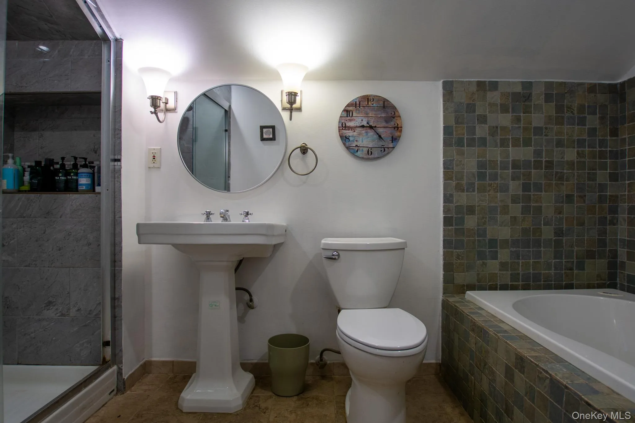 51 Hoffman Street, Hempstead, NY, 3 Bedrooms Bedrooms, 7 Rooms Rooms,2 BathroomsBathrooms,Residential,For Rent,Hoffman,0,1006509 51 Hoffman Street, Hempstead, NY, 3 Bedrooms Bedrooms, 7 Rooms Rooms,2 BathroomsBathrooms,Residential,For Rent,Hoffman,0,1006509