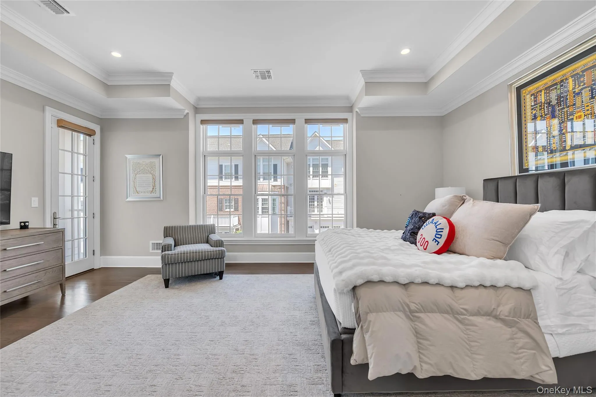 402 Grist Mill Circle, North Hempstead, NY, 4 Bedrooms Bedrooms, 8 Rooms Rooms,2 BathroomsBathrooms,Residential Lease,For Rent,Grist Mill,0,1006514 402 Grist Mill Circle, North Hempstead, NY, 4 Bedrooms Bedrooms, 8 Rooms Rooms,2 BathroomsBathrooms,Residential Lease,For Rent,Grist Mill,0,1006514