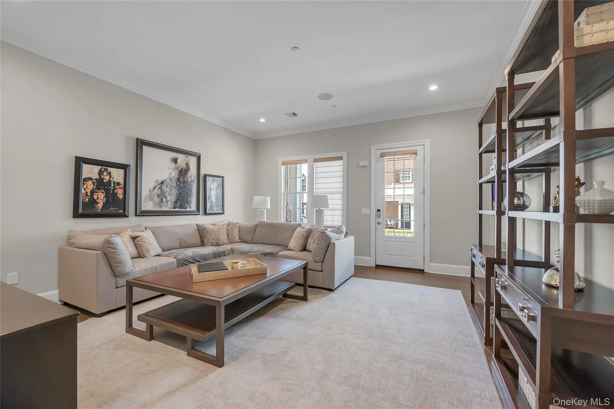 402 Grist Mill Circle, North Hempstead, NY, 4 Bedrooms Bedrooms, 8 Rooms Rooms,2 BathroomsBathrooms,Residential Lease,For Rent,Grist Mill,0,1006514 402 Grist Mill Circle, North Hempstead, NY, 4 Bedrooms Bedrooms, 8 Rooms Rooms,2 BathroomsBathrooms,Residential Lease,For Rent,Grist Mill,0,1006514