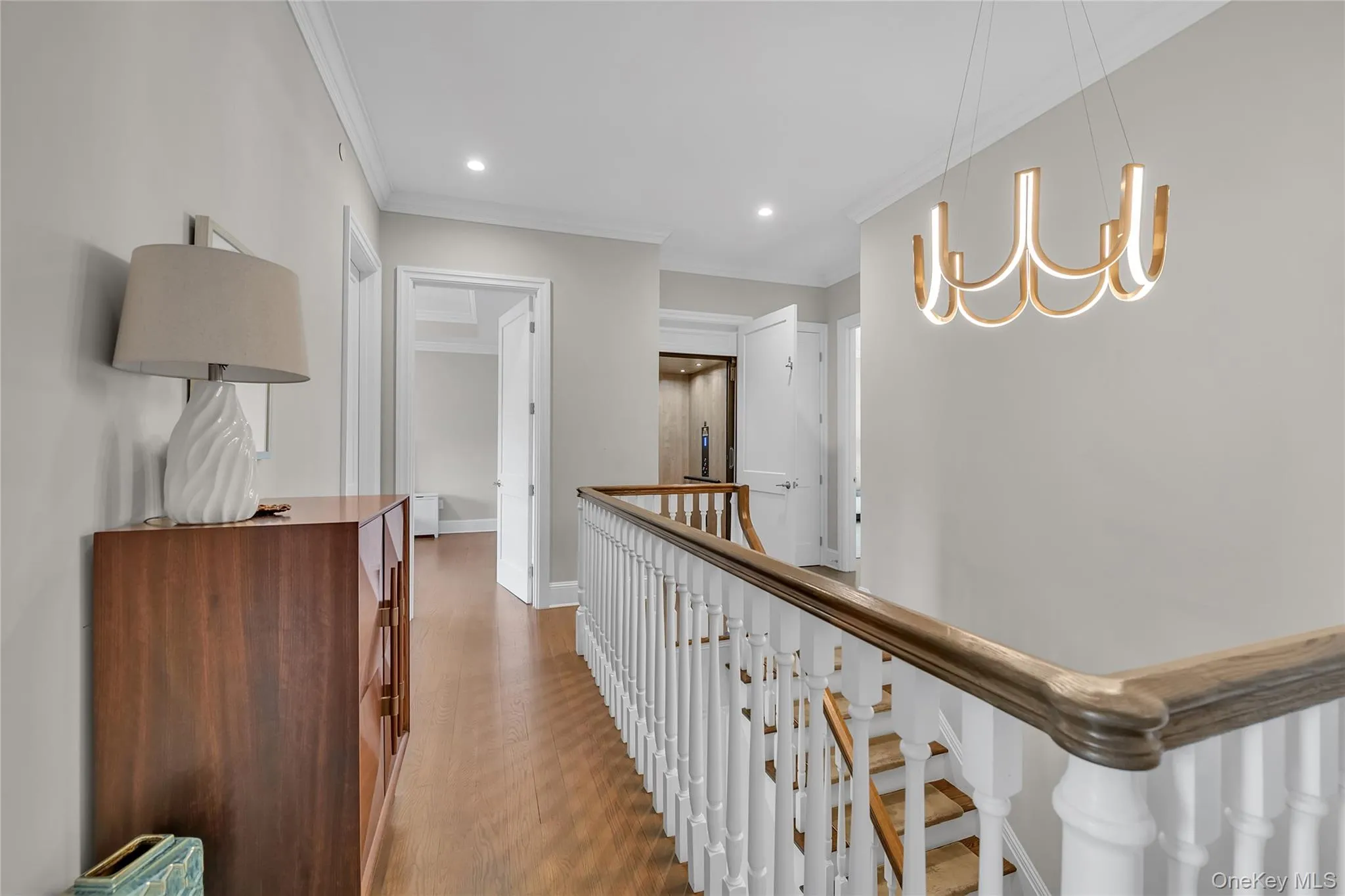402 Grist Mill Circle, North Hempstead, NY, 4 Bedrooms Bedrooms, 8 Rooms Rooms,2 BathroomsBathrooms,Residential Lease,For Rent,Grist Mill,0,1006514 402 Grist Mill Circle, North Hempstead, NY, 4 Bedrooms Bedrooms, 8 Rooms Rooms,2 BathroomsBathrooms,Residential Lease,For Rent,Grist Mill,0,1006514