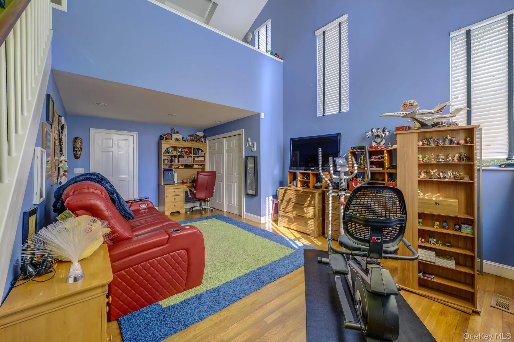 121 Laurel Lane, Oyster Bay, NY, 5 Bedrooms Bedrooms, 20 Rooms Rooms,5 BathroomsBathrooms,Residential,For Rent,Laurel,0,1006519 121 Laurel Lane, Oyster Bay, NY, 5 Bedrooms Bedrooms, 20 Rooms Rooms,5 BathroomsBathrooms,Residential,For Rent,Laurel,0,1006519