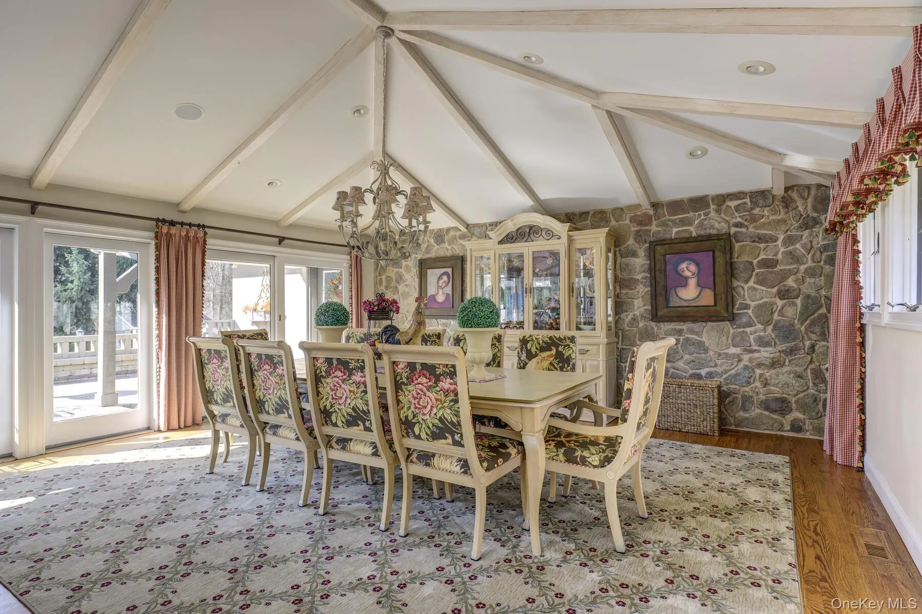 121 Laurel Lane, Oyster Bay, NY, 5 Bedrooms Bedrooms, 20 Rooms Rooms,5 BathroomsBathrooms,Residential,For Rent,Laurel,0,1006519 121 Laurel Lane, Oyster Bay, NY, 5 Bedrooms Bedrooms, 20 Rooms Rooms,5 BathroomsBathrooms,Residential,For Rent,Laurel,0,1006519