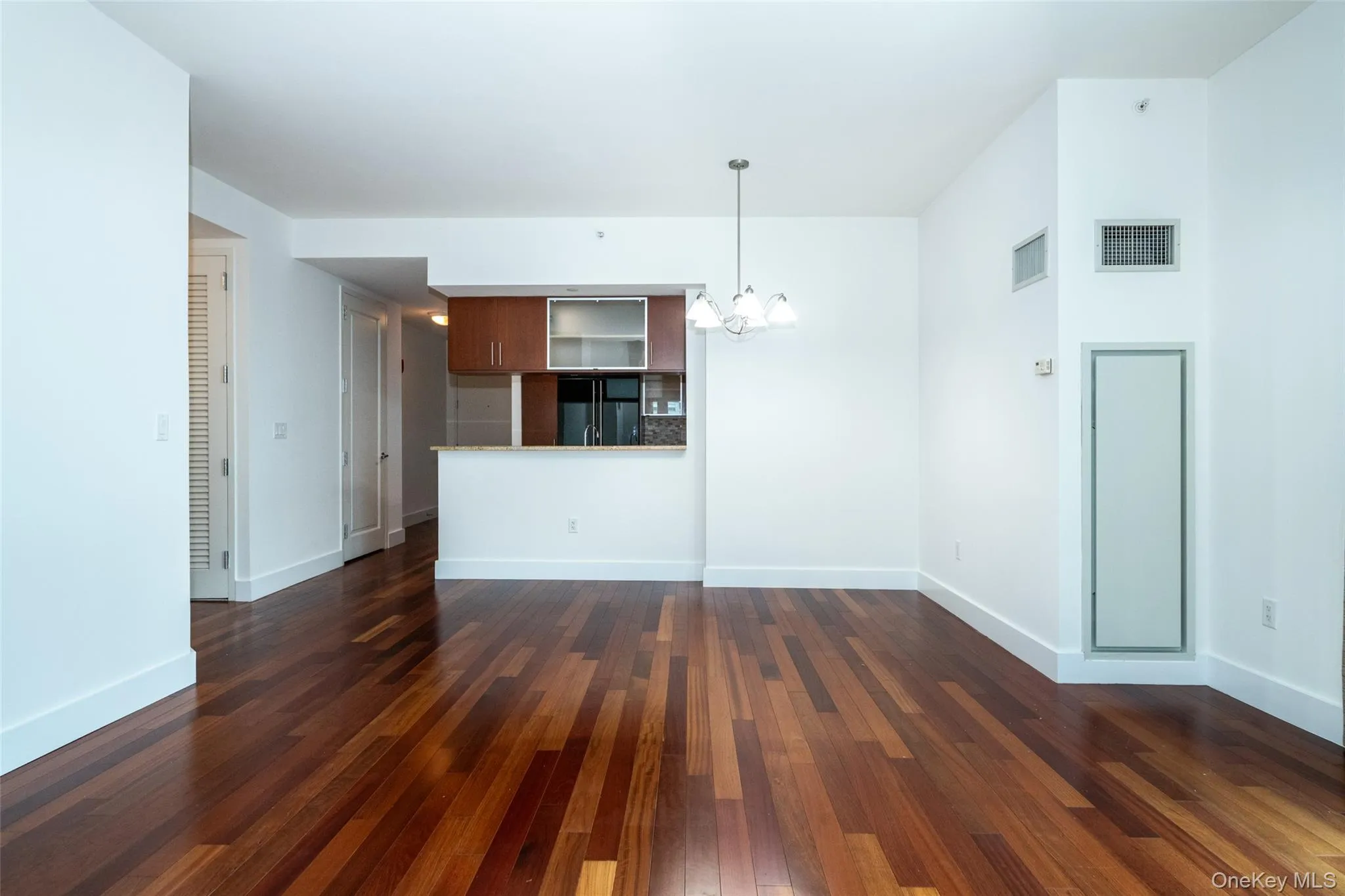175 Huguenot Street, New Rochelle, NY, 2 Bedrooms Bedrooms, 3 Rooms Rooms,2 BathroomsBathrooms,Residential,For Rent,Huguenot,0,1006521 175 Huguenot Street, New Rochelle, NY, 2 Bedrooms Bedrooms, 3 Rooms Rooms,2 BathroomsBathrooms,Residential,For Rent,Huguenot,0,1006521