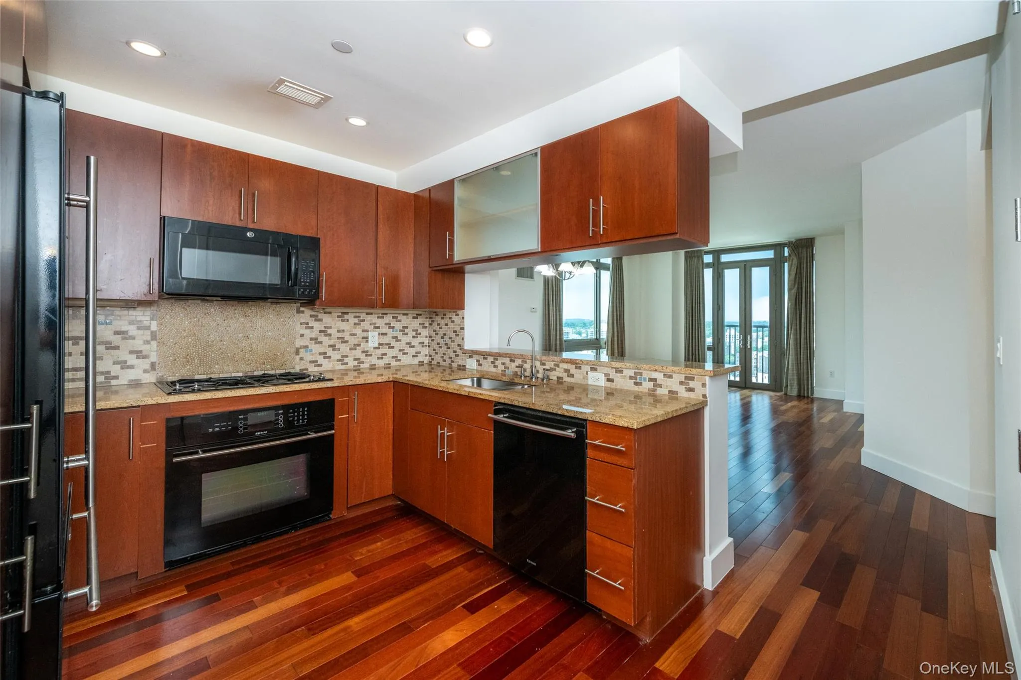 175 Huguenot Street, New Rochelle, NY, 2 Bedrooms Bedrooms, 3 Rooms Rooms,2 BathroomsBathrooms,Residential,For Rent,Huguenot,0,1006521 175 Huguenot Street, New Rochelle, NY, 2 Bedrooms Bedrooms, 3 Rooms Rooms,2 BathroomsBathrooms,Residential,For Rent,Huguenot,0,1006521