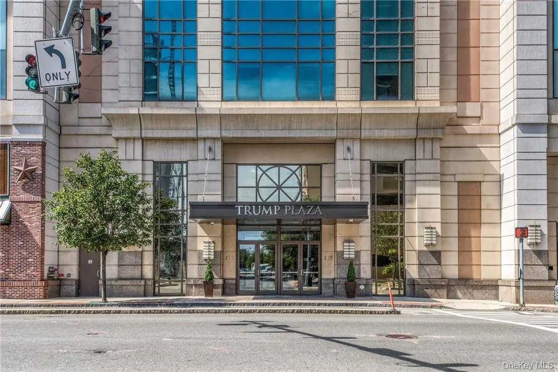 Welcome to Trump Plaza New Rochelle Welcome to Trump Plaza New Rochelle