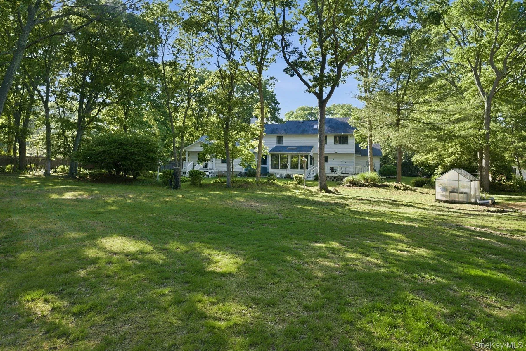 8 Lorraine Court, Brookhaven, NY, 4 Bedrooms Bedrooms, 9 Rooms Rooms,3 BathroomsBathrooms,Residential,For Rent,Lorraine,0,1006523 8 Lorraine Court, Brookhaven, NY, 4 Bedrooms Bedrooms, 9 Rooms Rooms,3 BathroomsBathrooms,Residential,For Rent,Lorraine,0,1006523