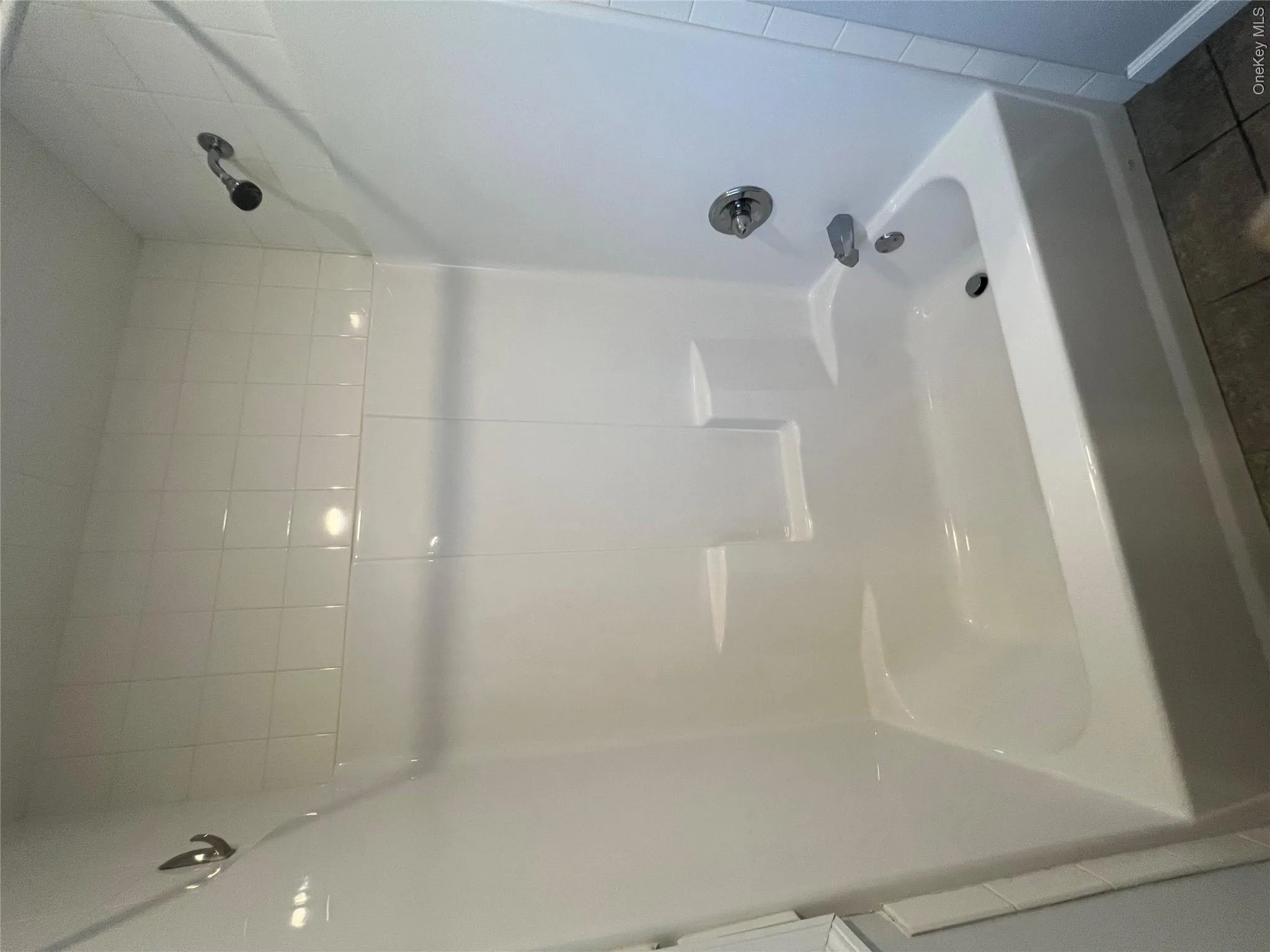 1169 Route 17A, Warwick (town), NY, 2 Bedrooms Bedrooms, 4 Rooms Rooms,1 BathroomBathrooms,Residential Lease,For Rent,Route 17A,0,1006524 1169 Route 17A, Warwick (town), NY, 2 Bedrooms Bedrooms, 4 Rooms Rooms,1 BathroomBathrooms,Residential Lease,For Rent,Route 17A,0,1006524