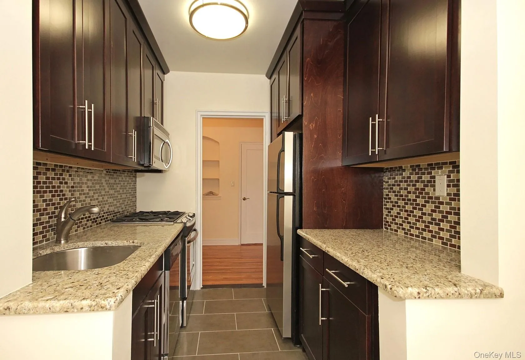 160 Middle Neck Road, North Hempstead, NY, 1 Bedroom Bedrooms, 4 Rooms Rooms,1 BathroomBathrooms,Residential Lease,For Rent,Middle Neck,0,1006528 160 Middle Neck Road, North Hempstead, NY, 1 Bedroom Bedrooms, 4 Rooms Rooms,1 BathroomBathrooms,Residential Lease,For Rent,Middle Neck,0,1006528