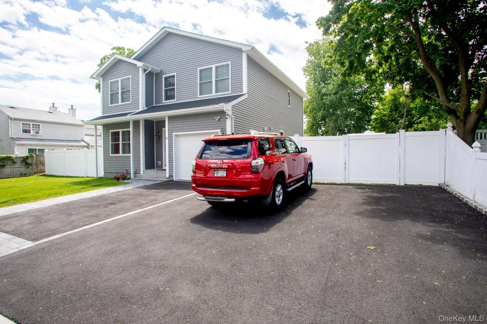 9 Okane Street, Islip, NY, 6 Bedrooms Bedrooms, 11 Rooms Rooms,3 BathroomsBathrooms,Residential,For Rent,Okane,0,1006532 9 Okane Street, Islip, NY, 6 Bedrooms Bedrooms, 11 Rooms Rooms,3 BathroomsBathrooms,Residential,For Rent,Okane,0,1006532