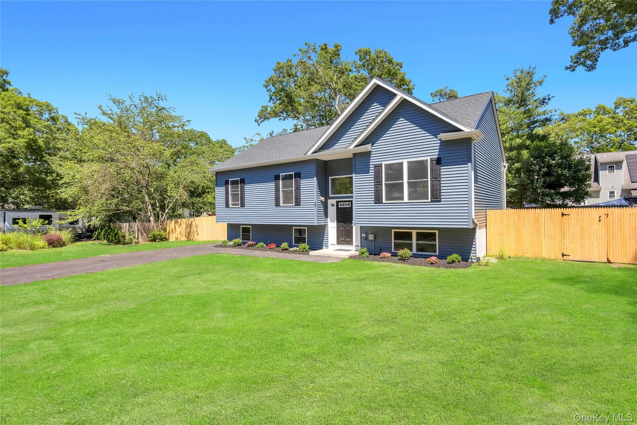 29 Dana Avenue, Brookhaven, NY, 3 Bedrooms Bedrooms, 9 Rooms Rooms,2 BathroomsBathrooms,Residential,For Rent,Dana,0,1006534 29 Dana Avenue, Brookhaven, NY, 3 Bedrooms Bedrooms, 9 Rooms Rooms,2 BathroomsBathrooms,Residential,For Rent,Dana,0,1006534