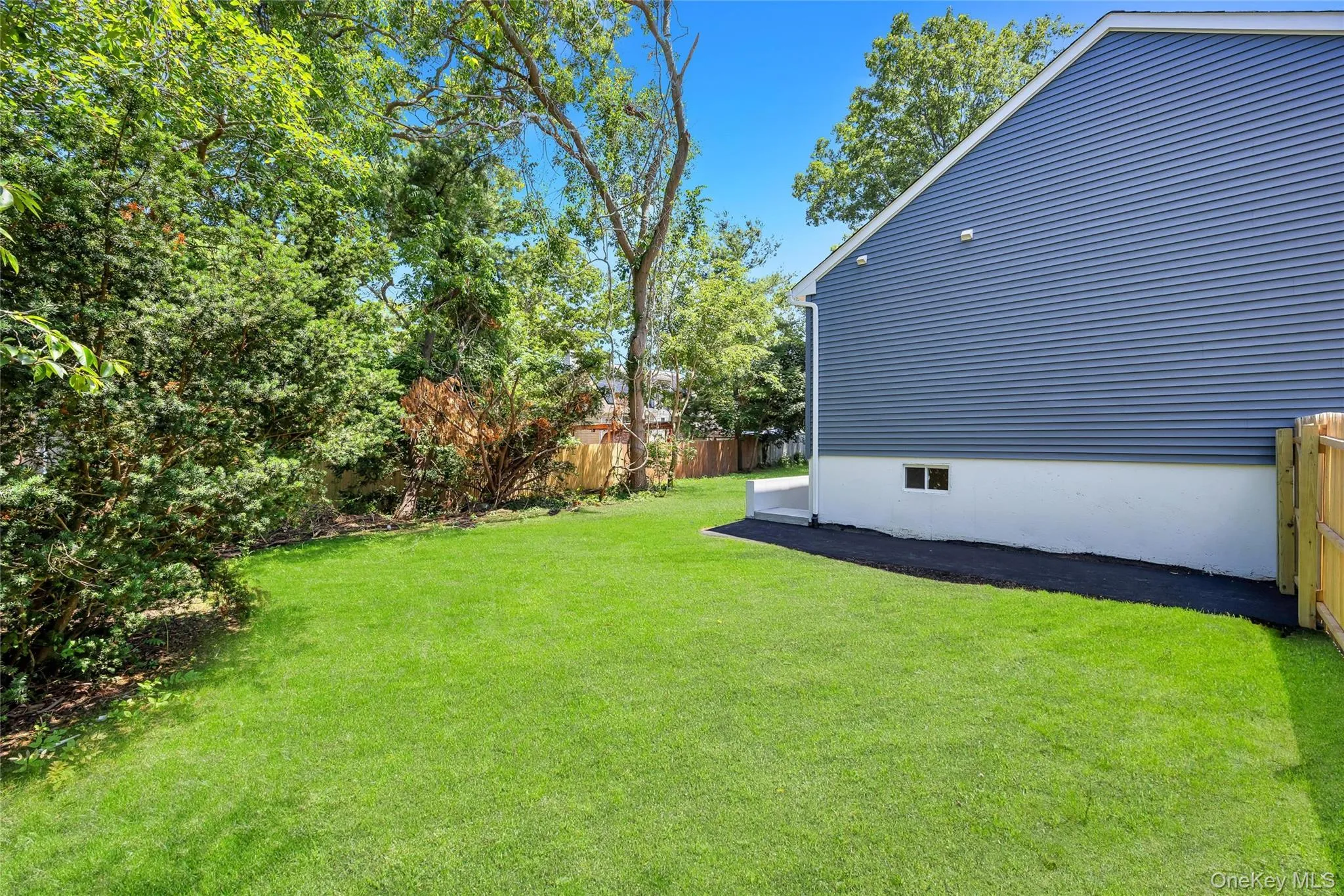29 Dana Avenue, Brookhaven, NY, 3 Bedrooms Bedrooms, 9 Rooms Rooms,2 BathroomsBathrooms,Residential,For Rent,Dana,0,1006534 29 Dana Avenue, Brookhaven, NY, 3 Bedrooms Bedrooms, 9 Rooms Rooms,2 BathroomsBathrooms,Residential,For Rent,Dana,0,1006534