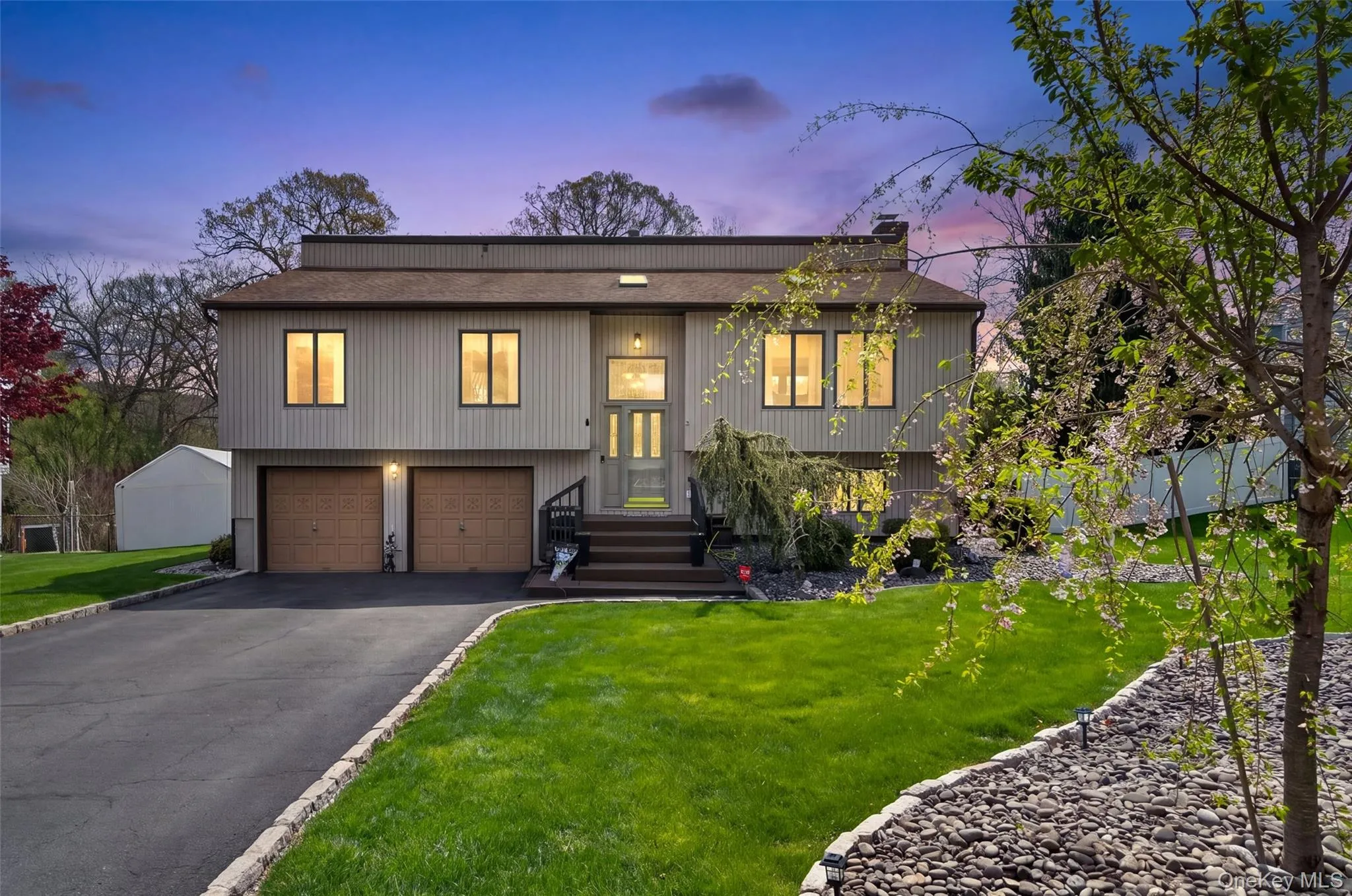 3 Arlington Drive, Monroe, NY, 4 Bedrooms Bedrooms, 9 Rooms Rooms,2 BathroomsBathrooms,Residential,For Rent,Arlington,0,1006537 3 Arlington Drive, Monroe, NY, 4 Bedrooms Bedrooms, 9 Rooms Rooms,2 BathroomsBathrooms,Residential,For Rent,Arlington,0,1006537