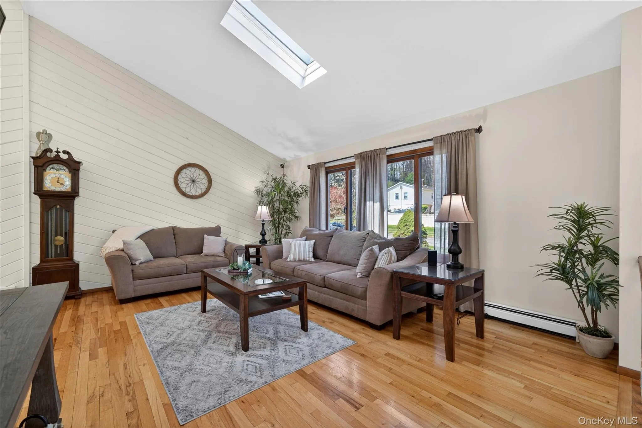 3 Arlington Drive, Monroe, NY, 4 Bedrooms Bedrooms, 9 Rooms Rooms,2 BathroomsBathrooms,Residential,For Rent,Arlington,0,1006537 3 Arlington Drive, Monroe, NY, 4 Bedrooms Bedrooms, 9 Rooms Rooms,2 BathroomsBathrooms,Residential,For Rent,Arlington,0,1006537